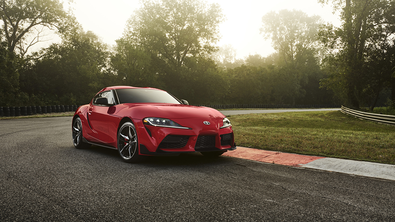 Картинка Toyota 2020 GR Supra красных Металлик Автомобили 1366x768