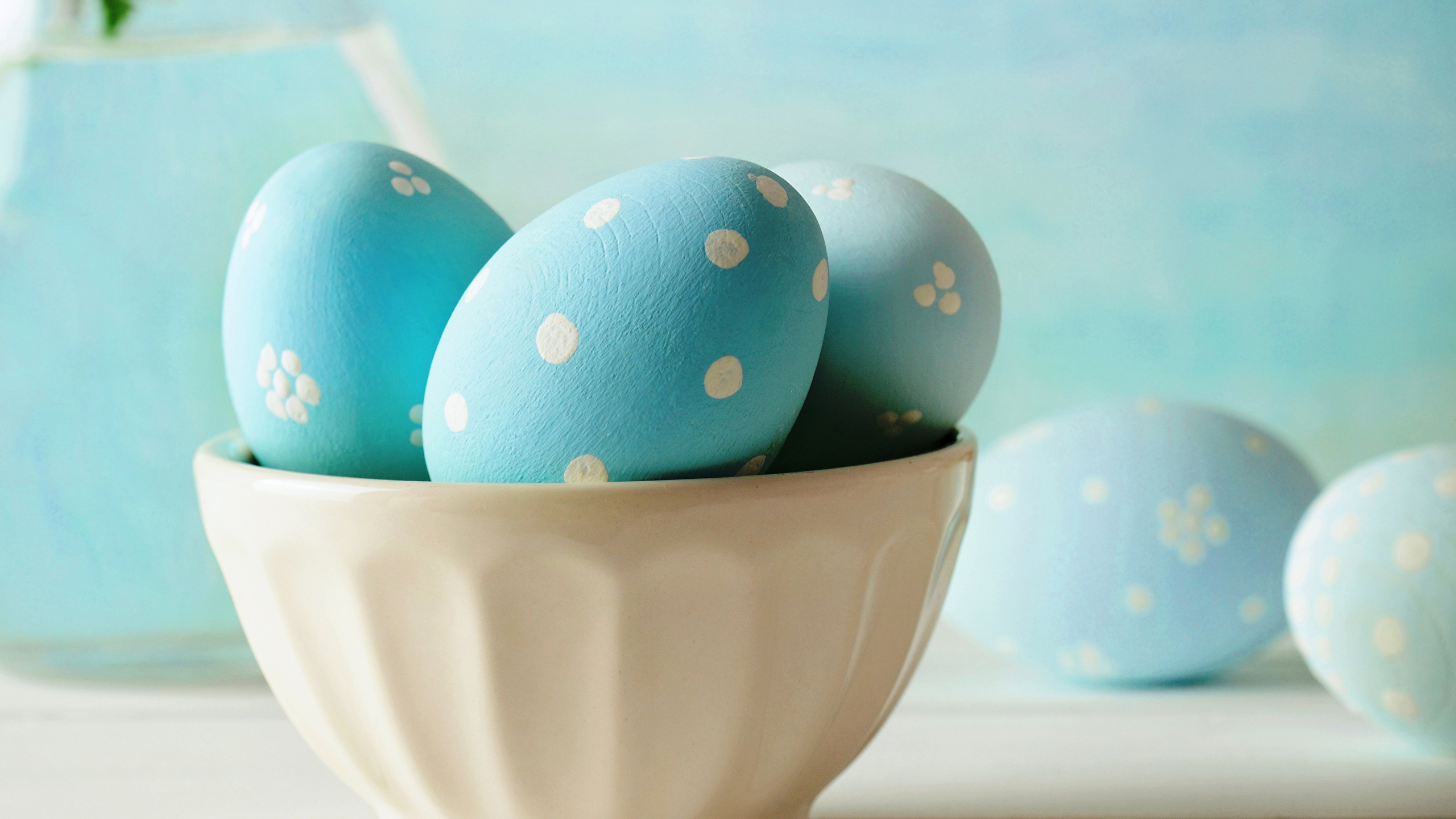 Нежно яички. Пасхальное яйцо. Пасхальные яйца голубые. Бирюзовые яйца. Пасха фон.