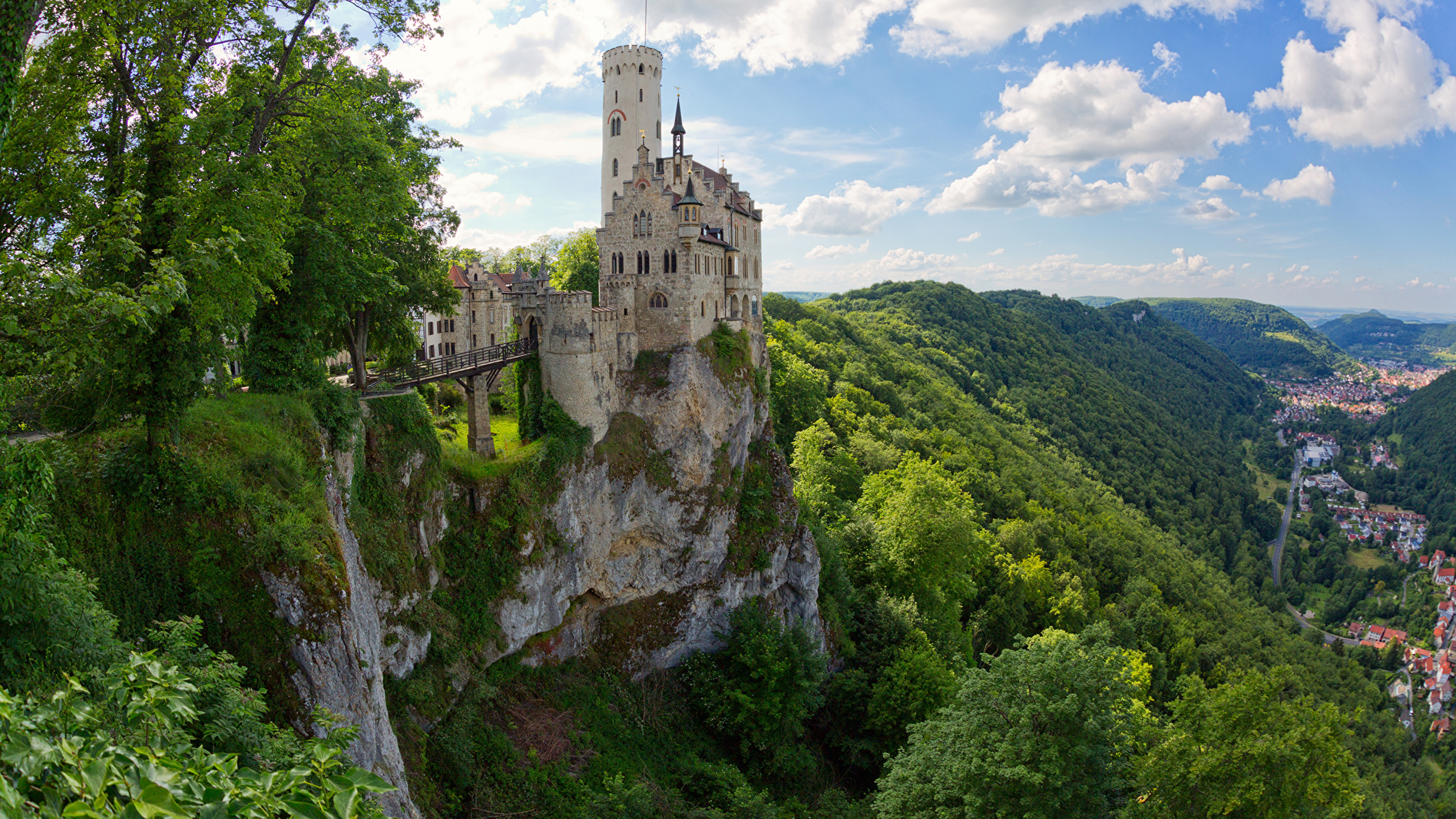 Замок Рецюнс Швейцария