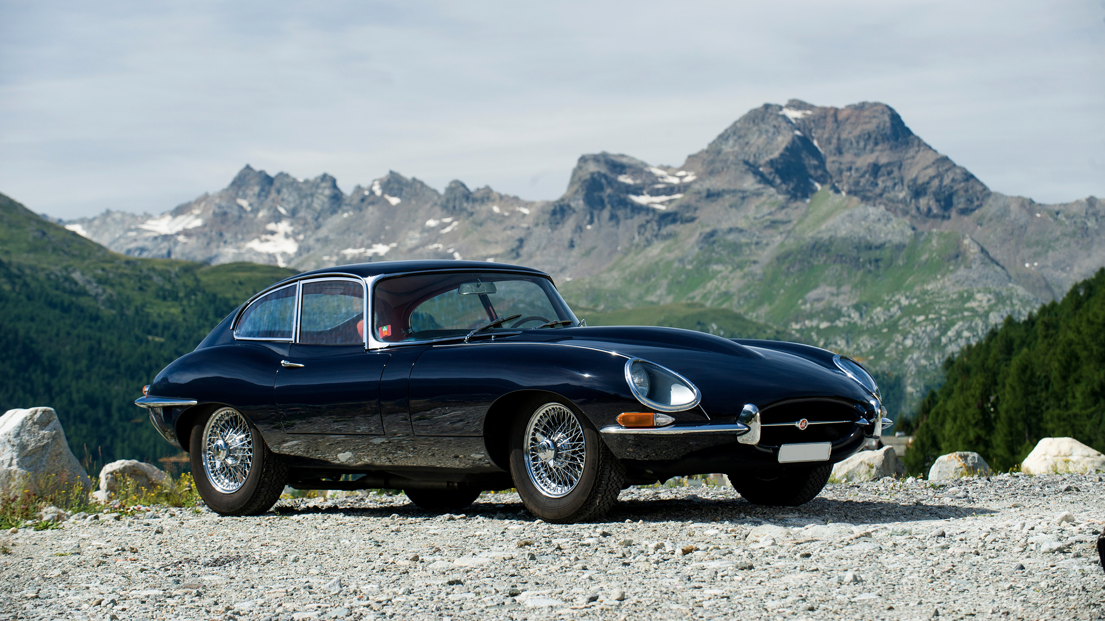 Картинка Jaguar 1964-67 E-Type 4.2-Litre Fixed Head Coupe 3840x2160