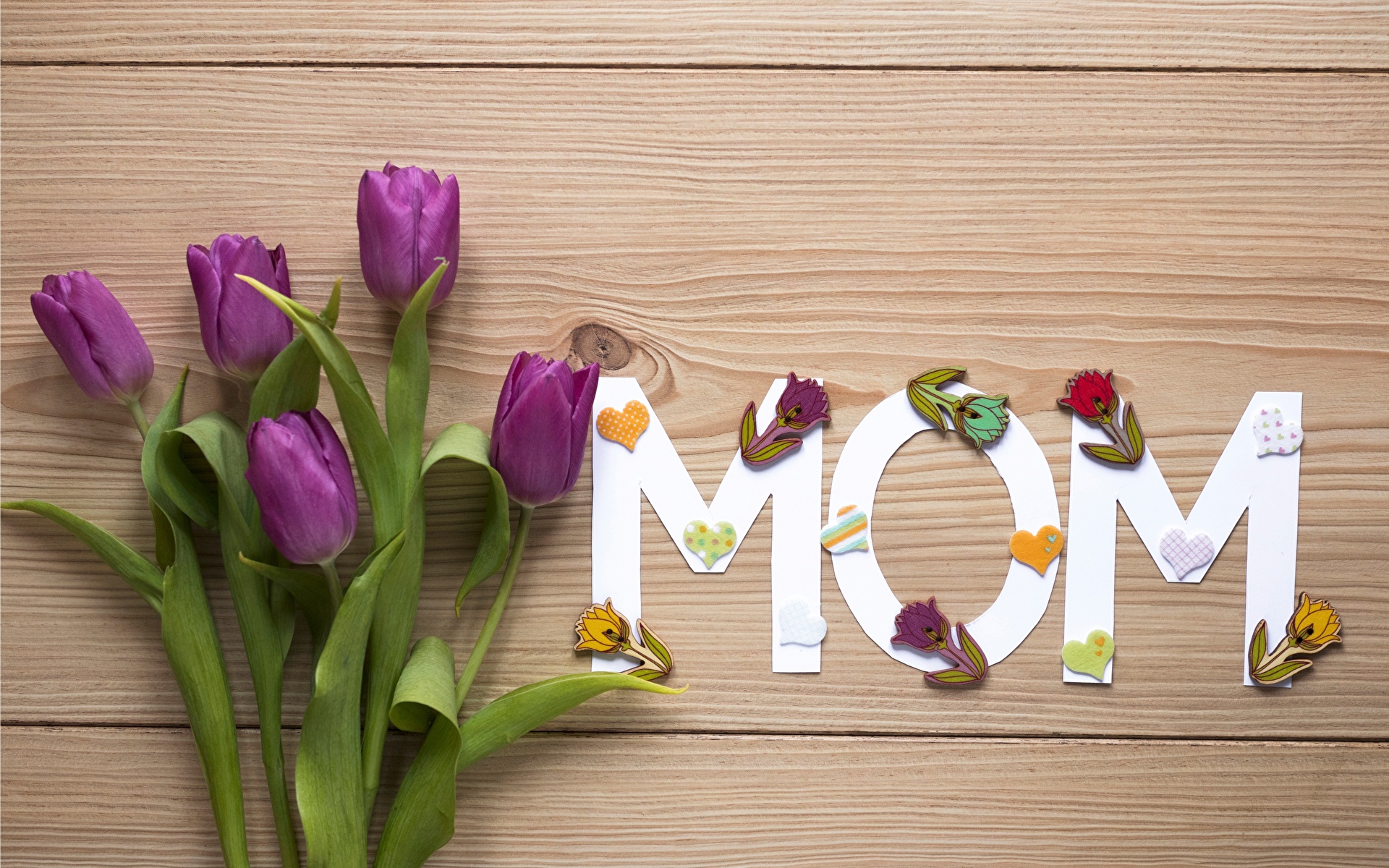 Мамины цветочки слова. Цветы для мамы. С днем матери цветы. Картинка мама. Тюльпаны для мамы.