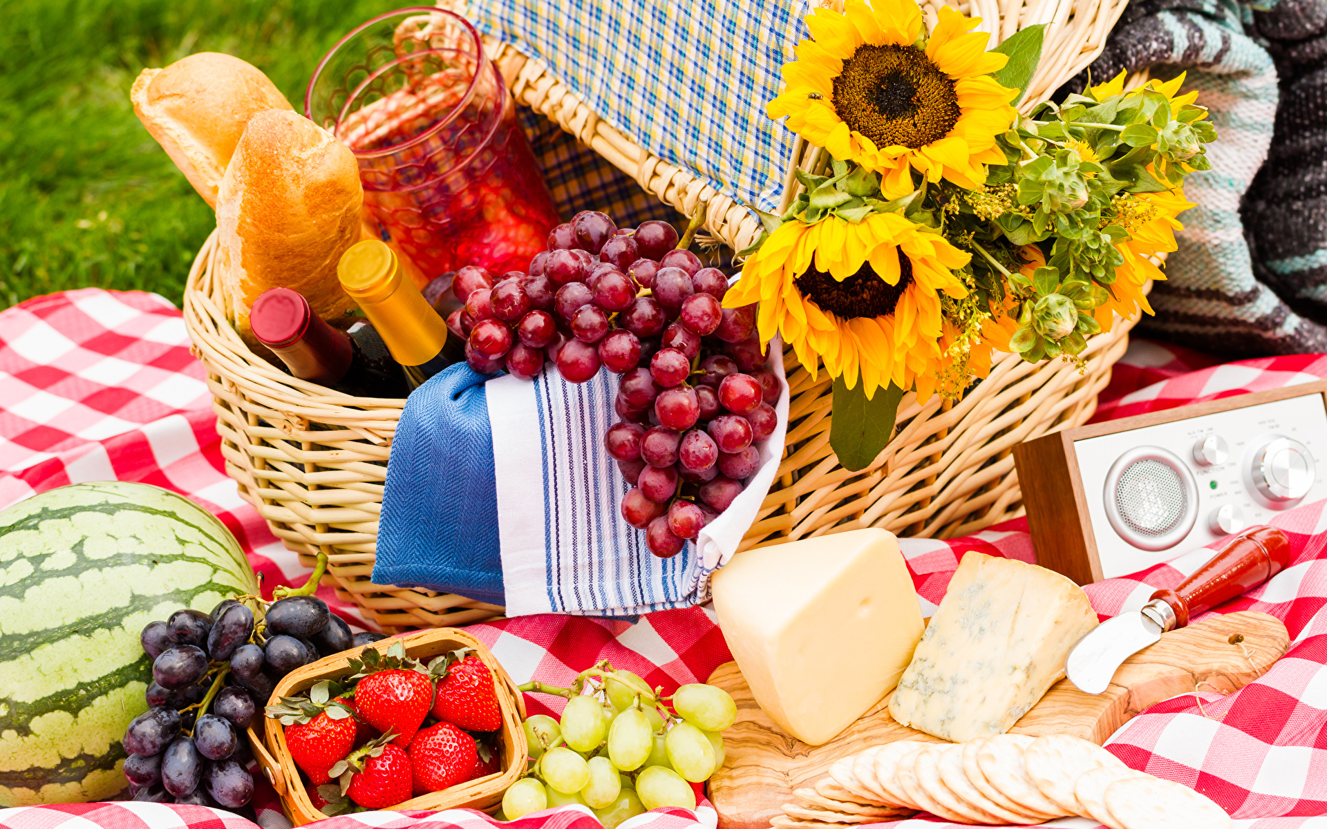 Picture Picnic Grapes Cheese Sunflowers Strawberry 1920x1200