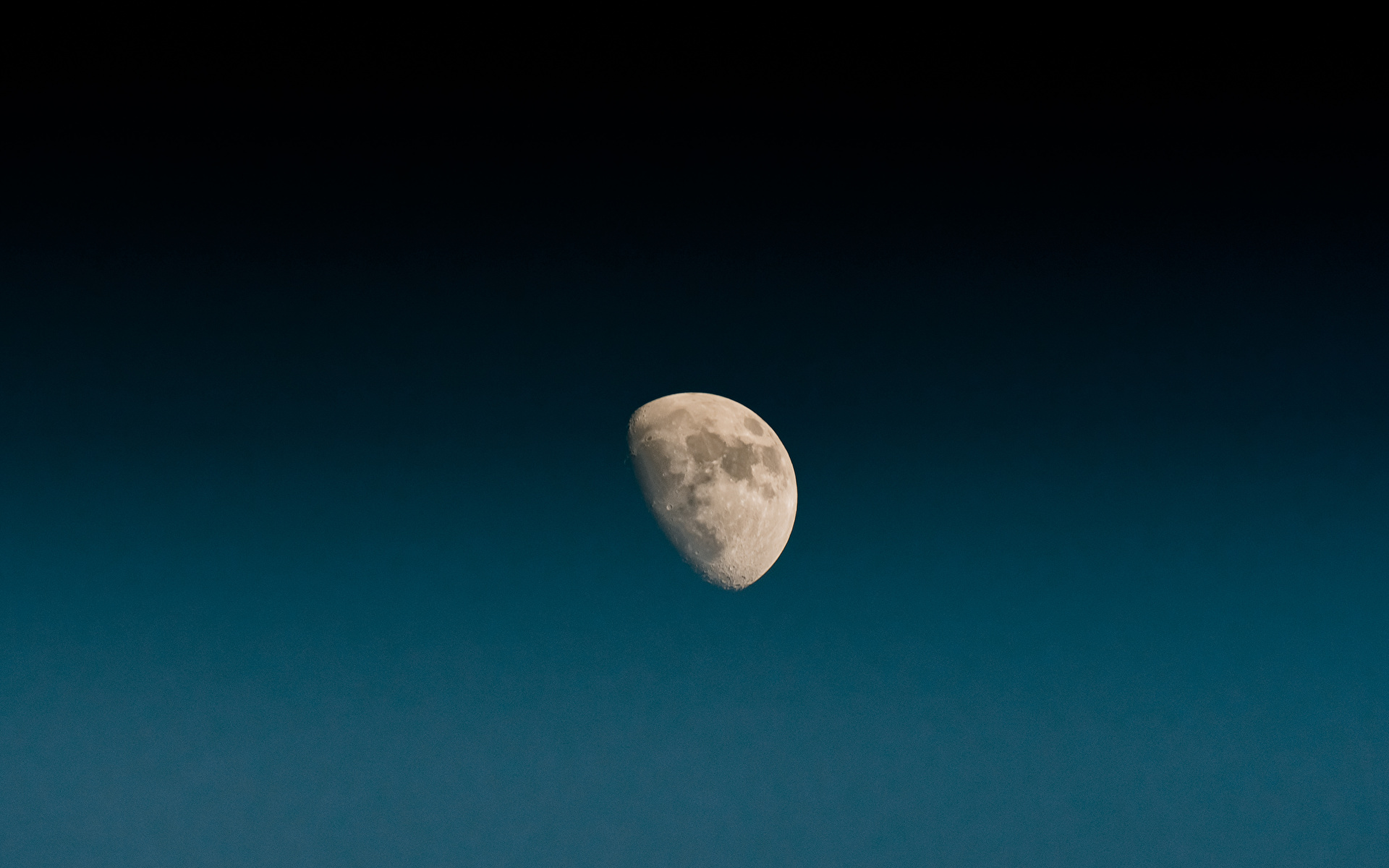 Moons satellite. Луна в космосе. Луна обои. Спутники Луны в небе. Обои на айфон Планета.