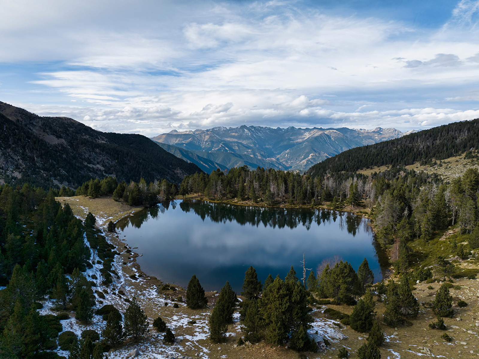 Fotos von Andorra Natur Gebirge See 1600x1200 Berg