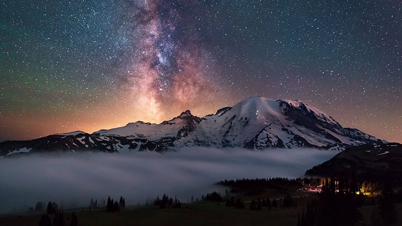 壁紙 1366x768 山 恒星 空 風景写真 アメリカ合衆国 Cascades Mount Rainier ワシントン 自然 ダウンロード 写真