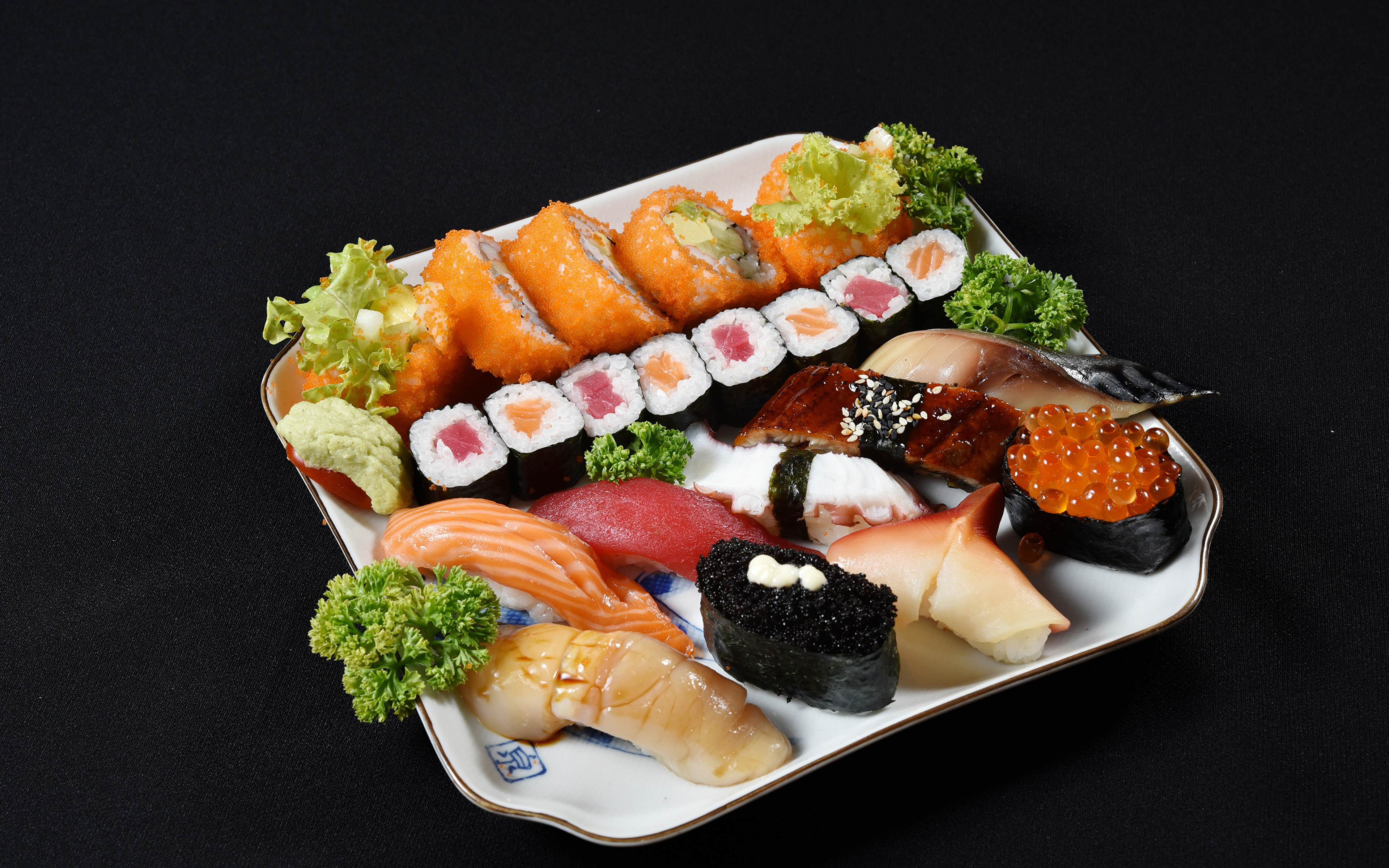 3840x2400 Fruto do mar Sushi Peixes - Alimentos Fundo preto comida Alimentos