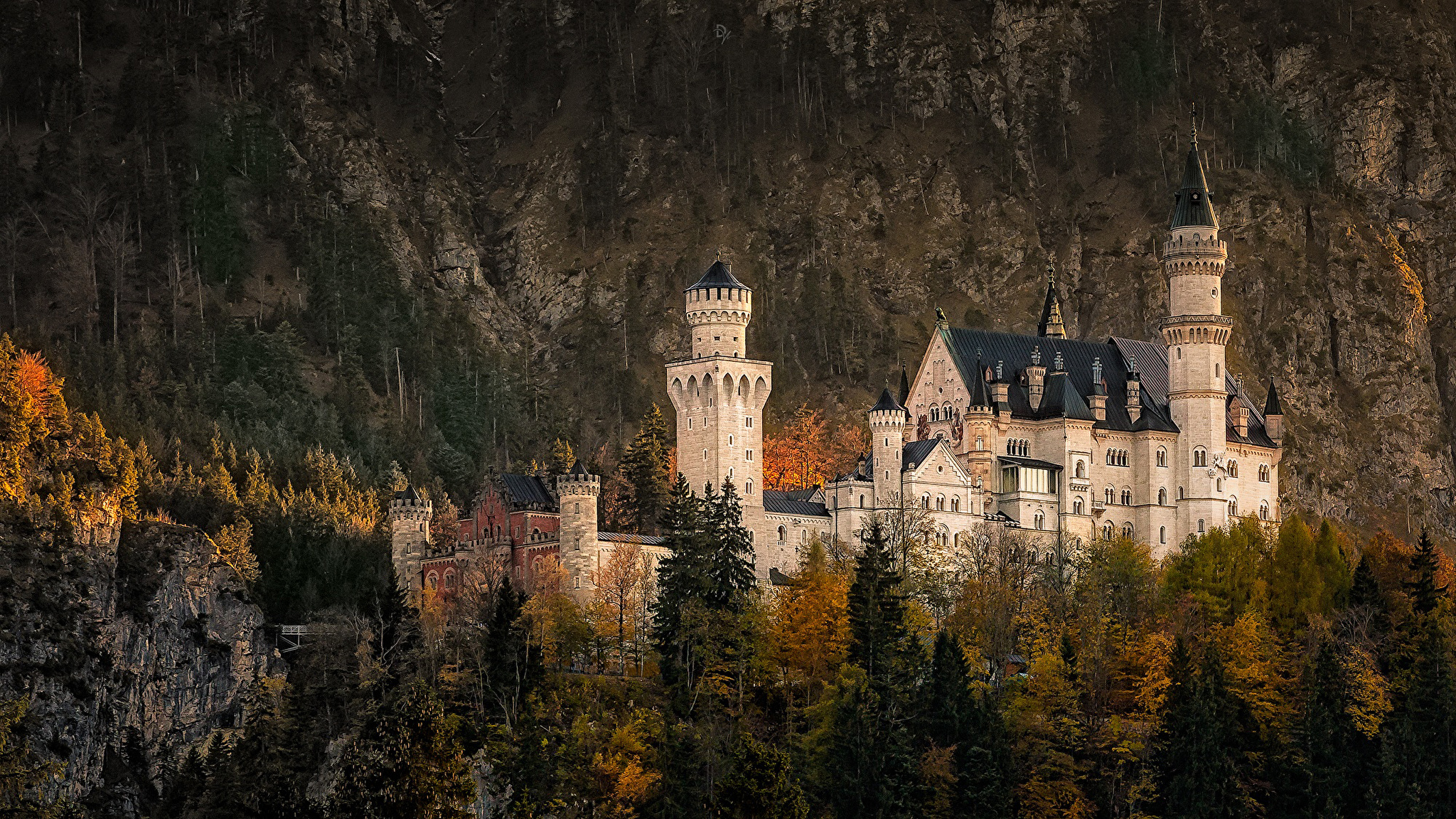 Обои на стол замки. Замок Нойшванштайн Бавария Германия. Замок Нойшванштайн Германия 1920 1080. Фалькенштайн (замок, Бавария). Замок Людвига 2 Нойшванштайн.