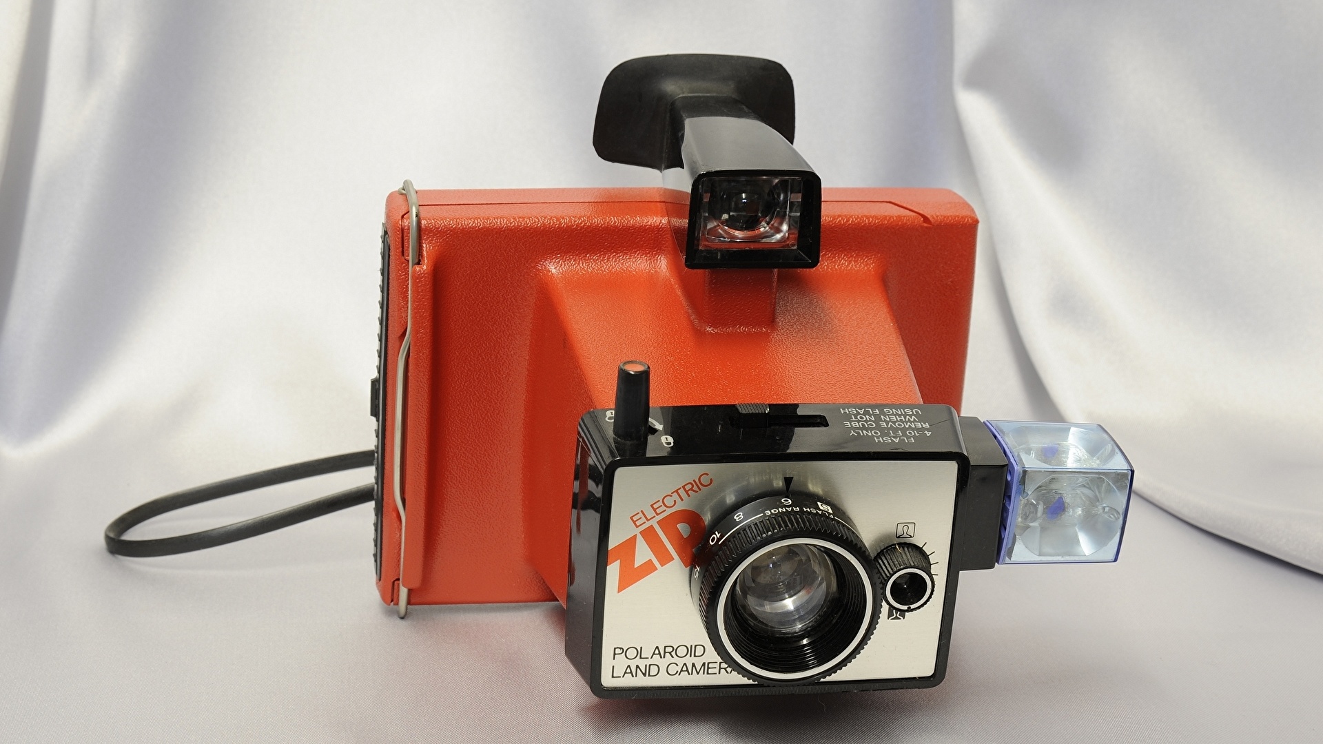 壁紙 1920x1080 クローズアップ レトロ Polaroid Land Camera Electronic Zip カメラ ダウンロード 写真