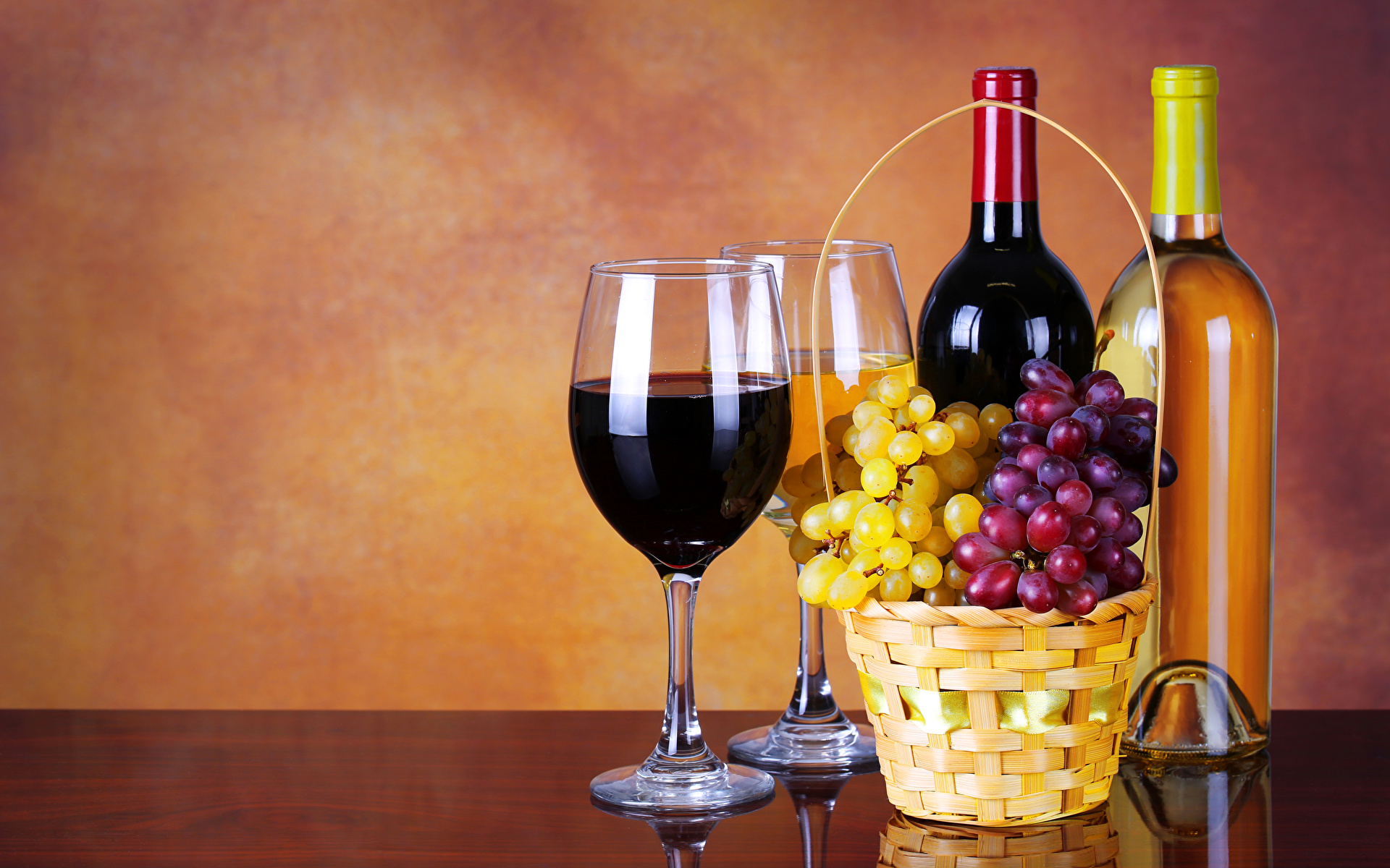 Drinks_Wine_Grapes_460003_1920x1200.jpg