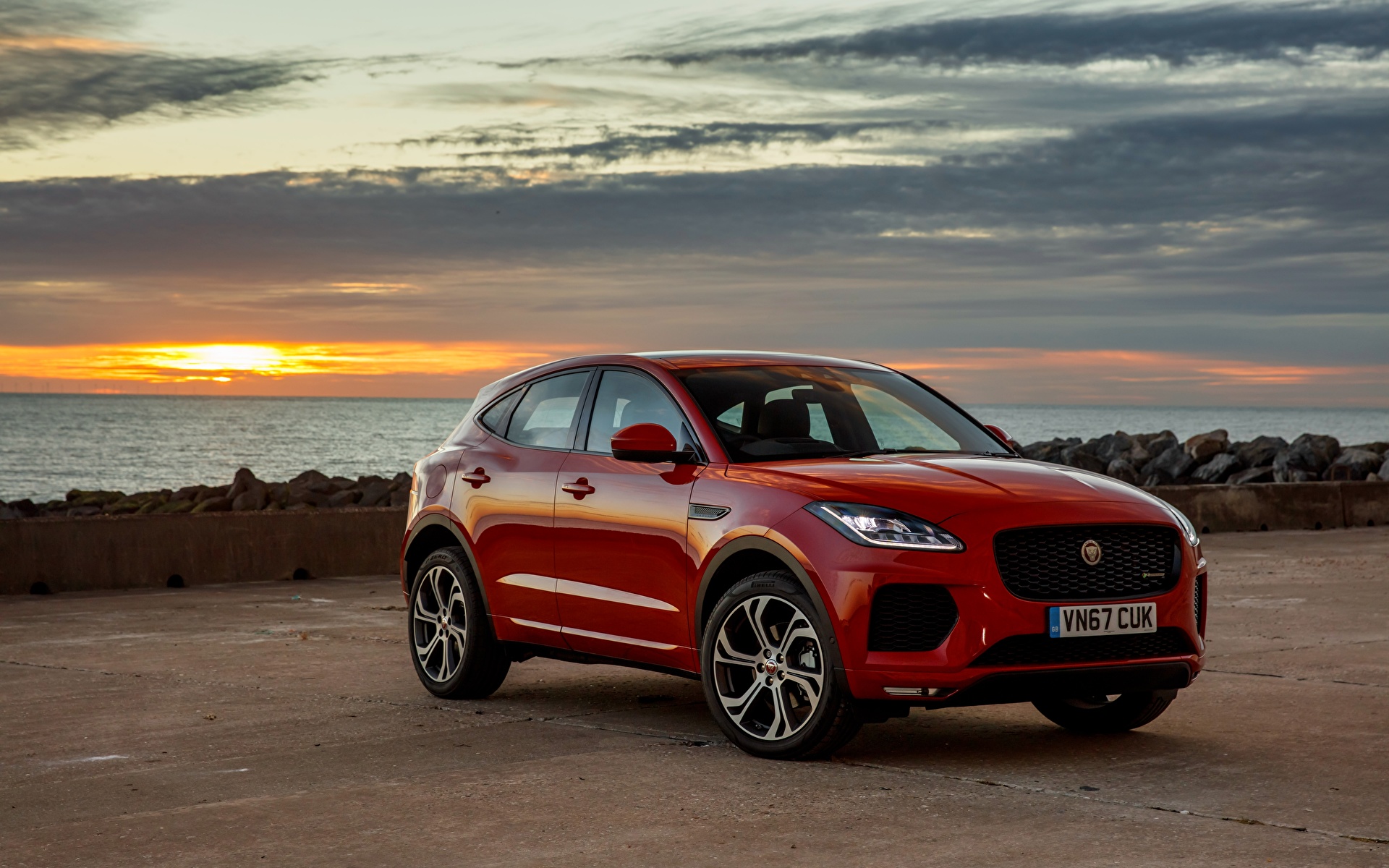 Wallpaper Jaguar 2017 E-Pace R-Dynamic First Edition Red 1920x1200