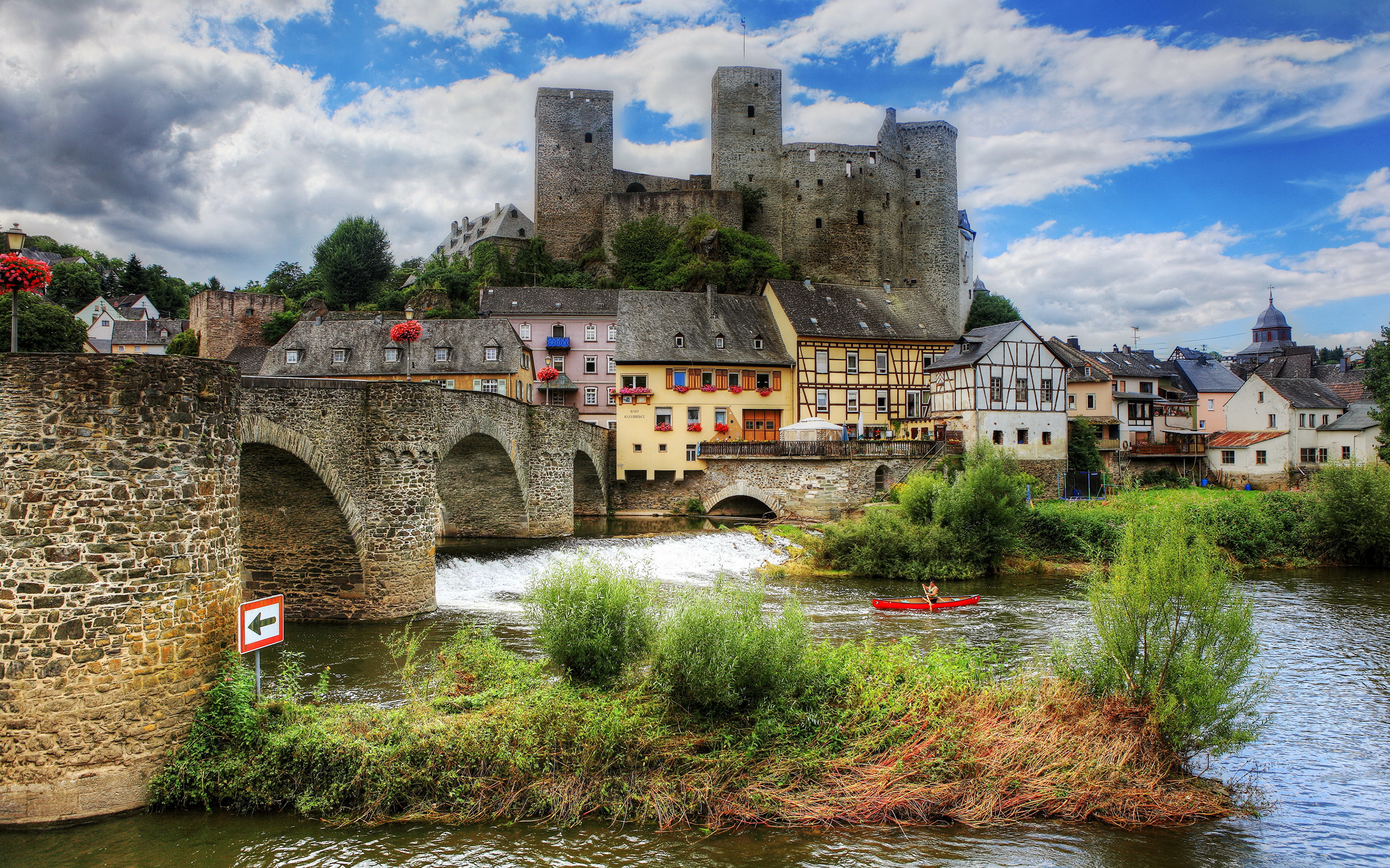 Germany summer. Замок Рункель Германия. Рункель (замок, Гессен). Динан Бельгия. Дортмунд Германия река мост.