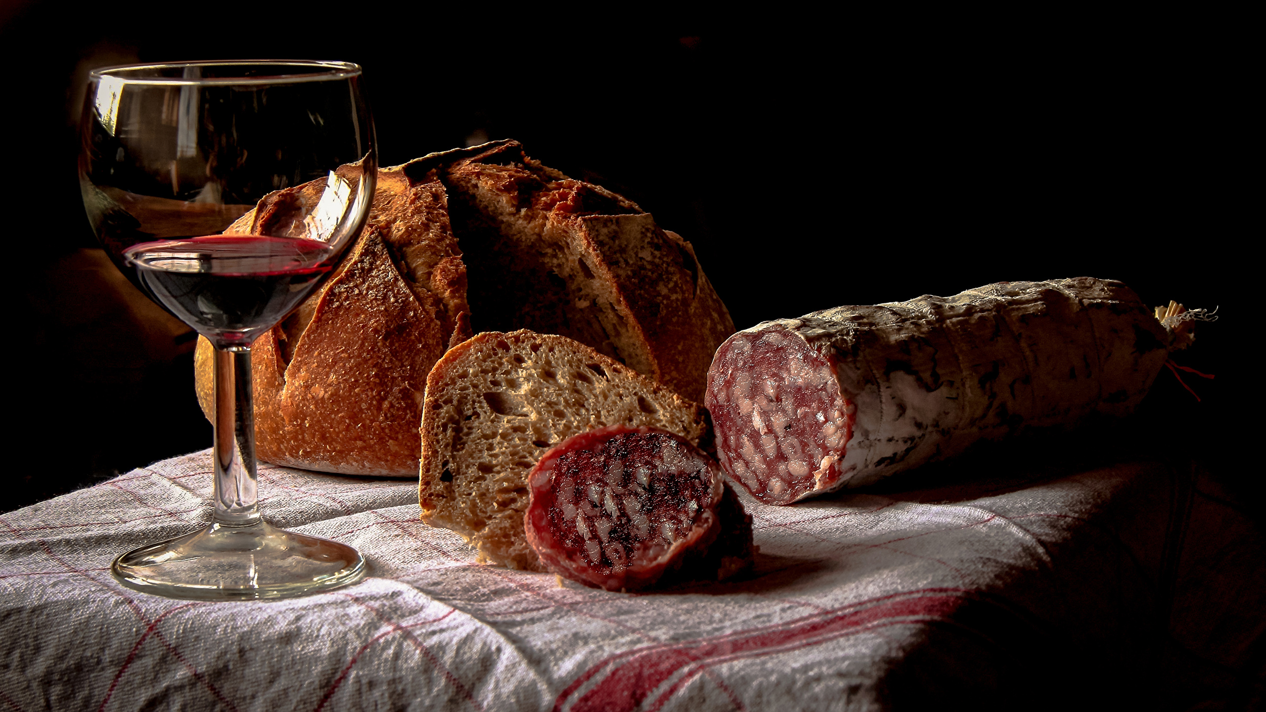 76 Image A5 Picture 2022 " Good Evening " Red Wine Bread And Sausage Image No