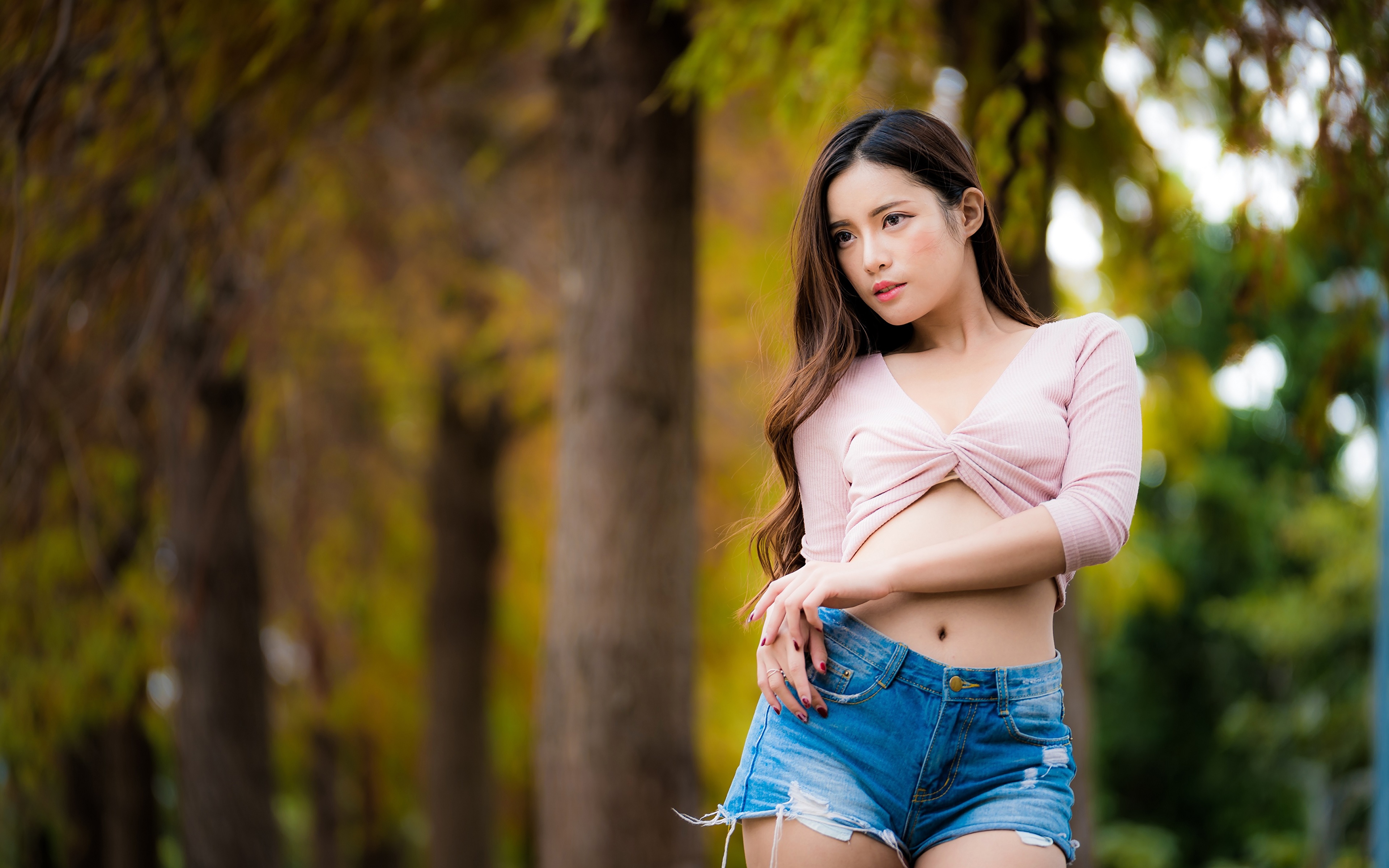 Images Brown Haired Bokeh Girls Asiatic Hands Shorts 3840x2400