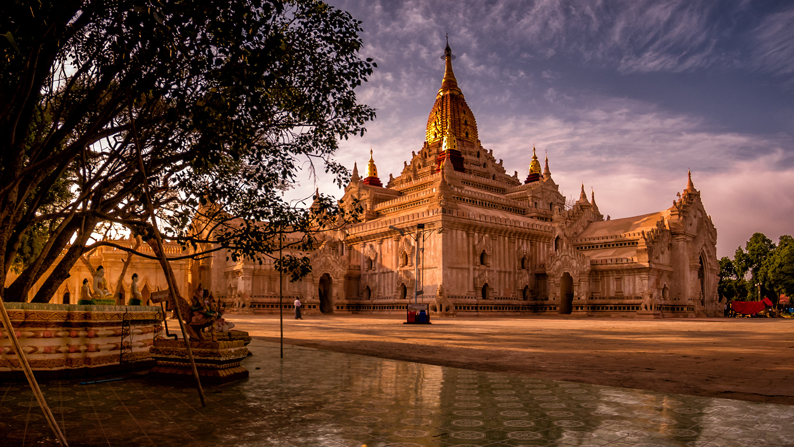 Wallpaper Bagan Myanmar temple Cities Sculptures 2560x1440