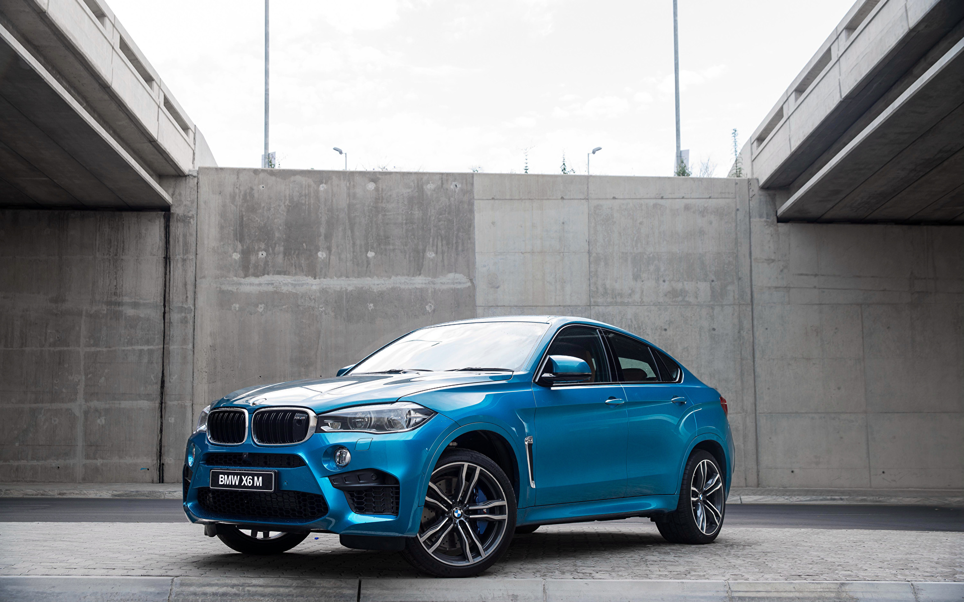 Фотография BMW 2015 X6 M ZA-spec F16 голубая авто 1920x1200