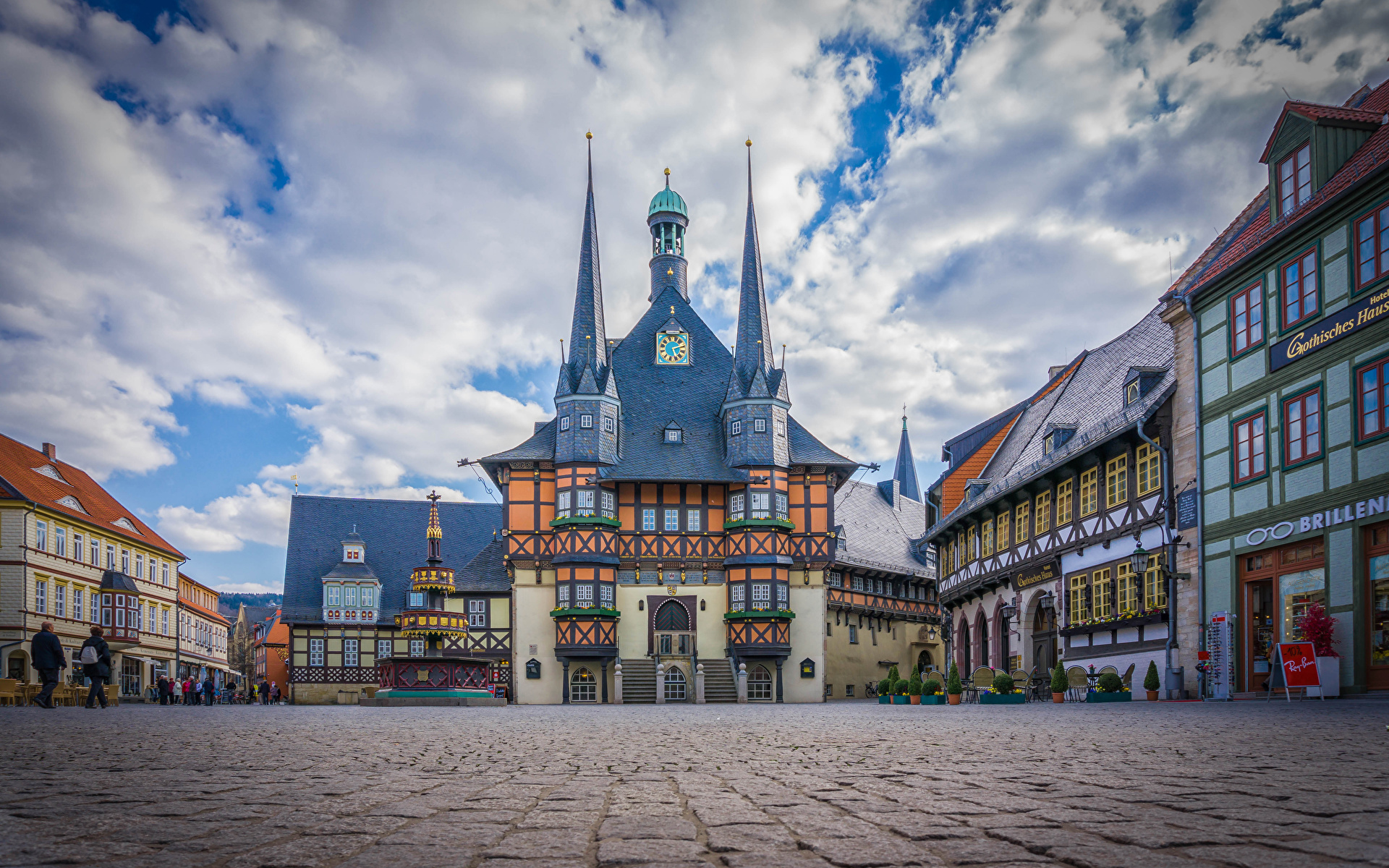 Фотография Германия Городская площадь Wernigerode Часы 1920x1200