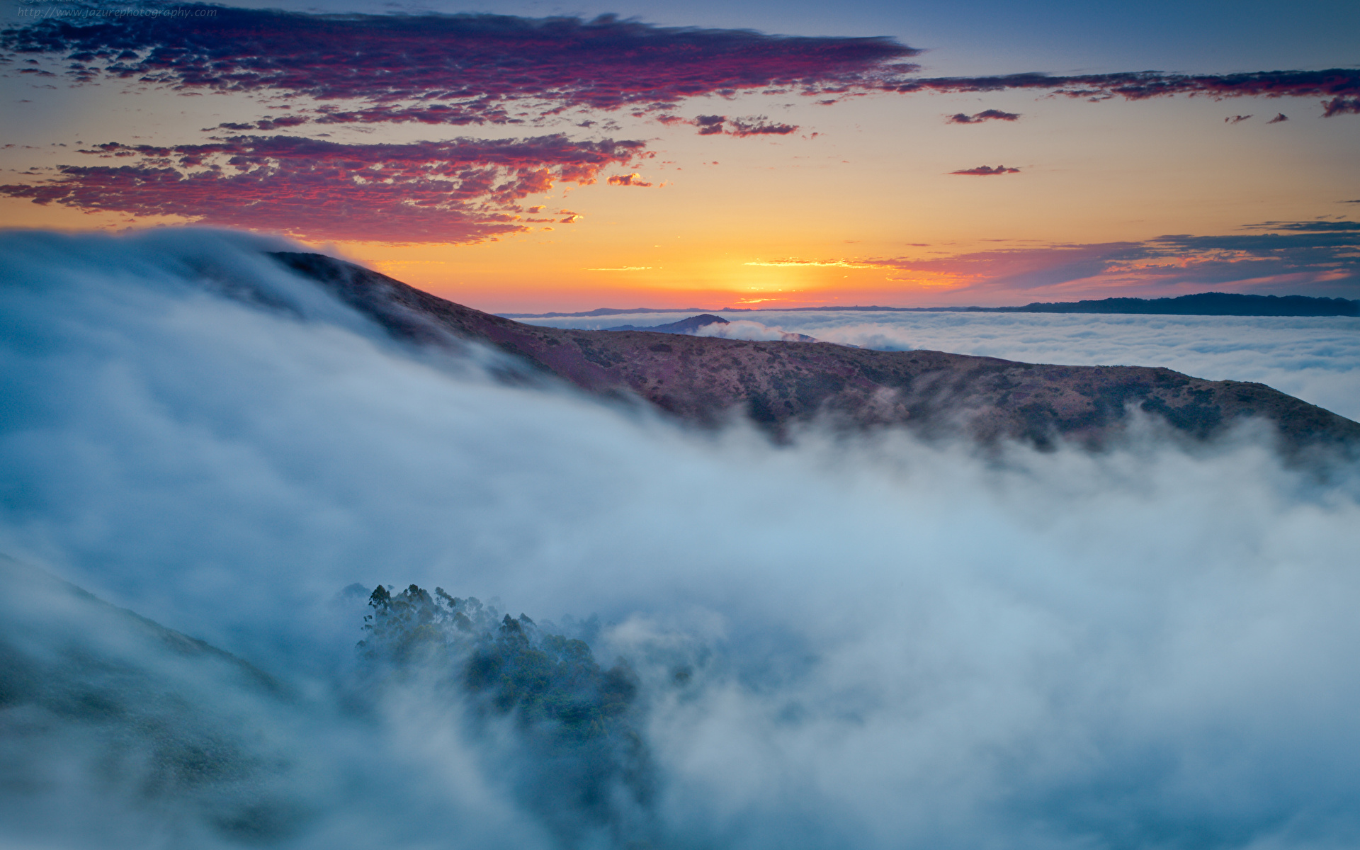 Pictures Fog Nature mountain sunrise and sunset landscape 1920x1200