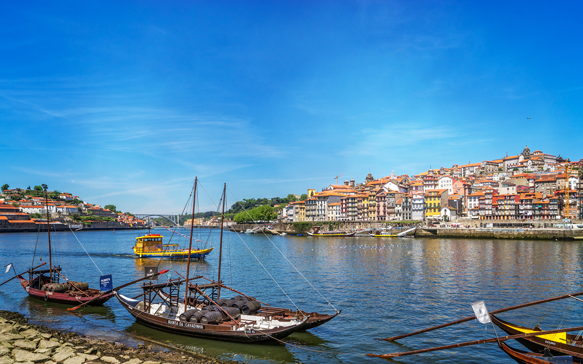 Pictures Porto Portugal river Boats Houses Cities 1920x1200