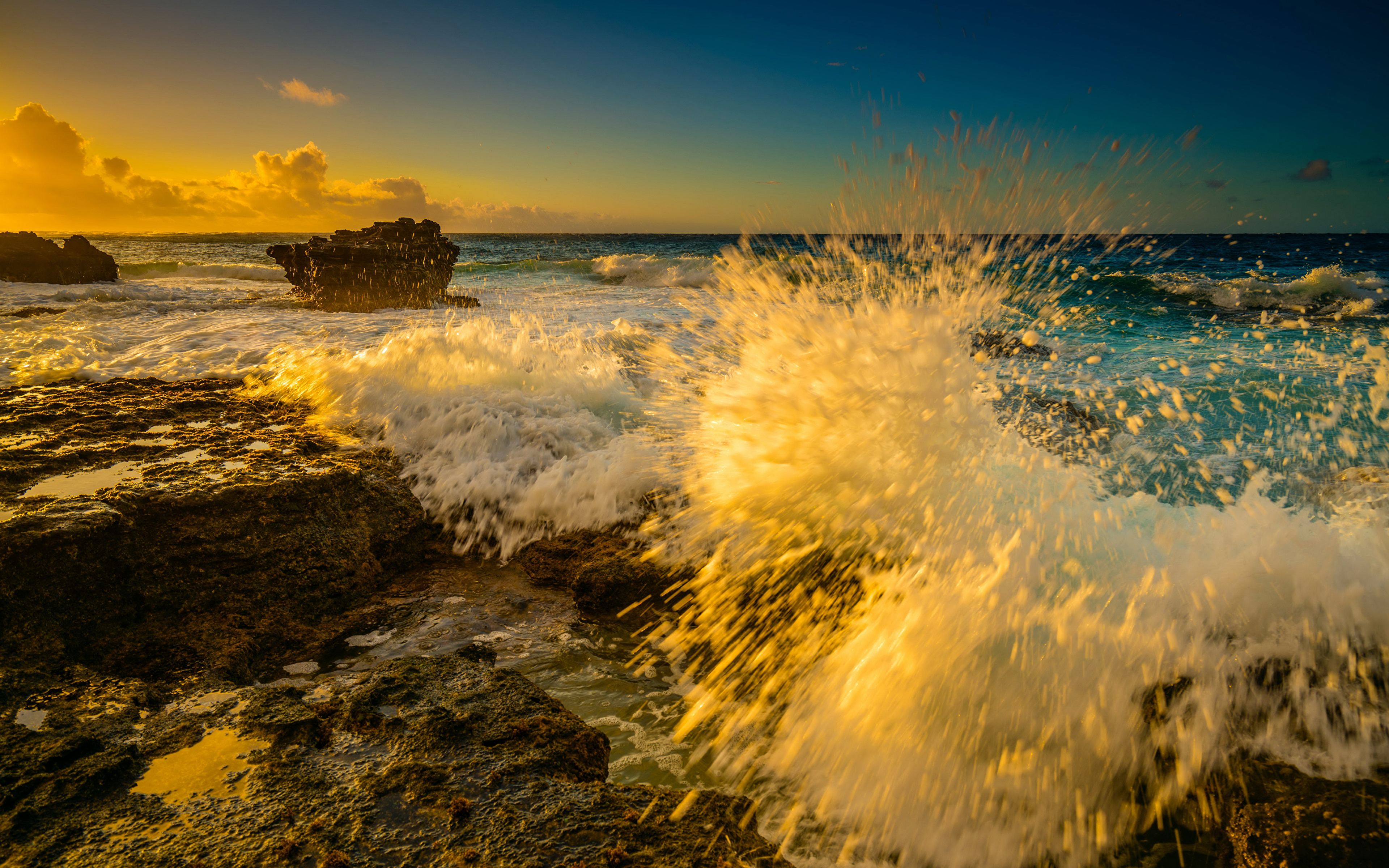 壁紙 3840x2400 波 朝焼けと日没 アメリカ合衆国 大洋 Oahu ハワイ州 コケ 水飛沫 自然 ダウンロード 写真