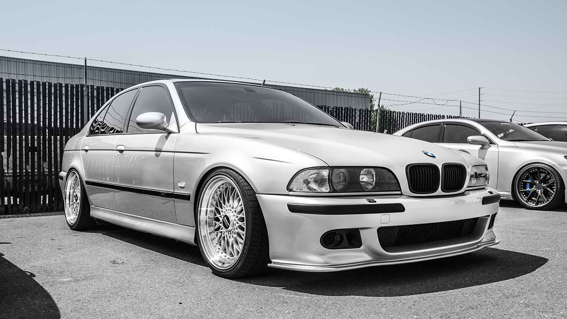 Картинки BMW m5 e39 frontside 5 series белая Автомобили 1920x1080