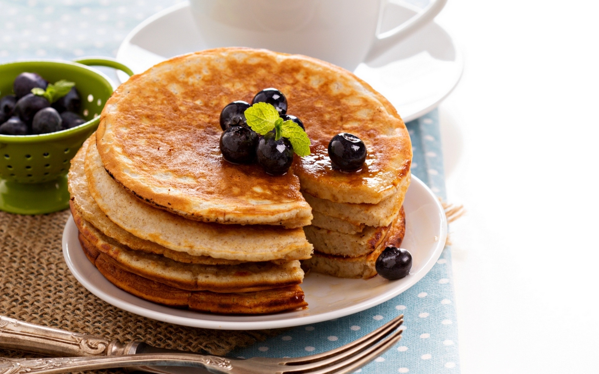 Image hotcake Blueberries Food Fork Plate 1920x1200