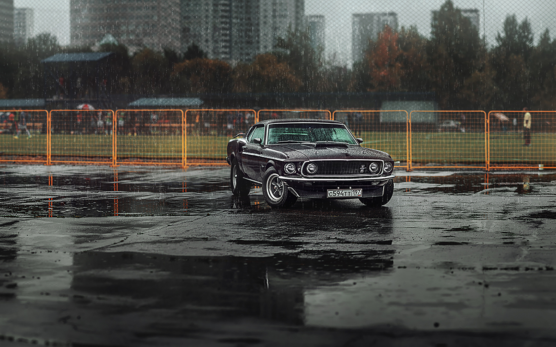 Фотографии Ford Mustang Mach 1 черная Дождь машины 1920x1200