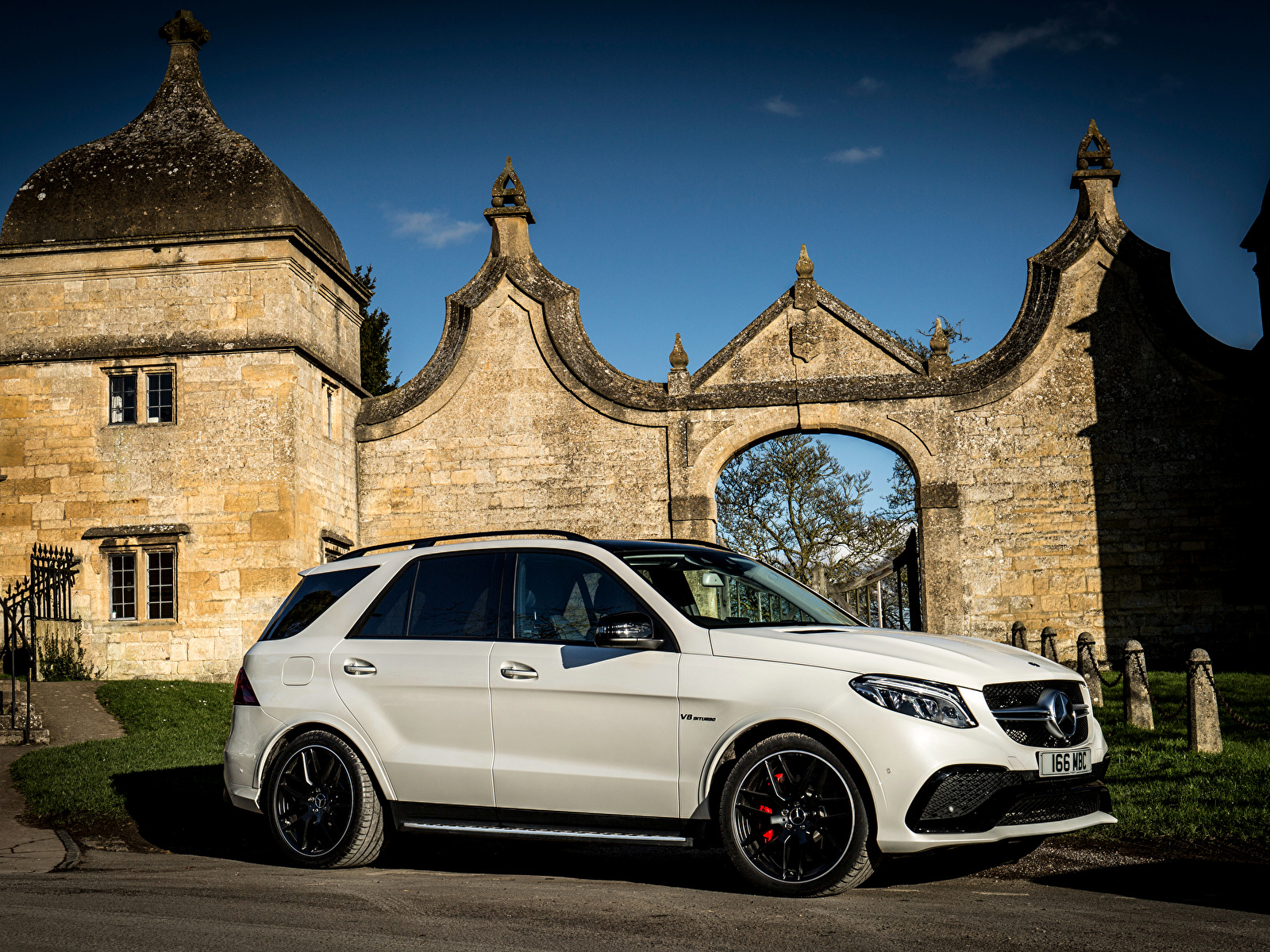 Pictures Mercedes Benz 2015 Amg Gle 63 S 4matic Uk Spec