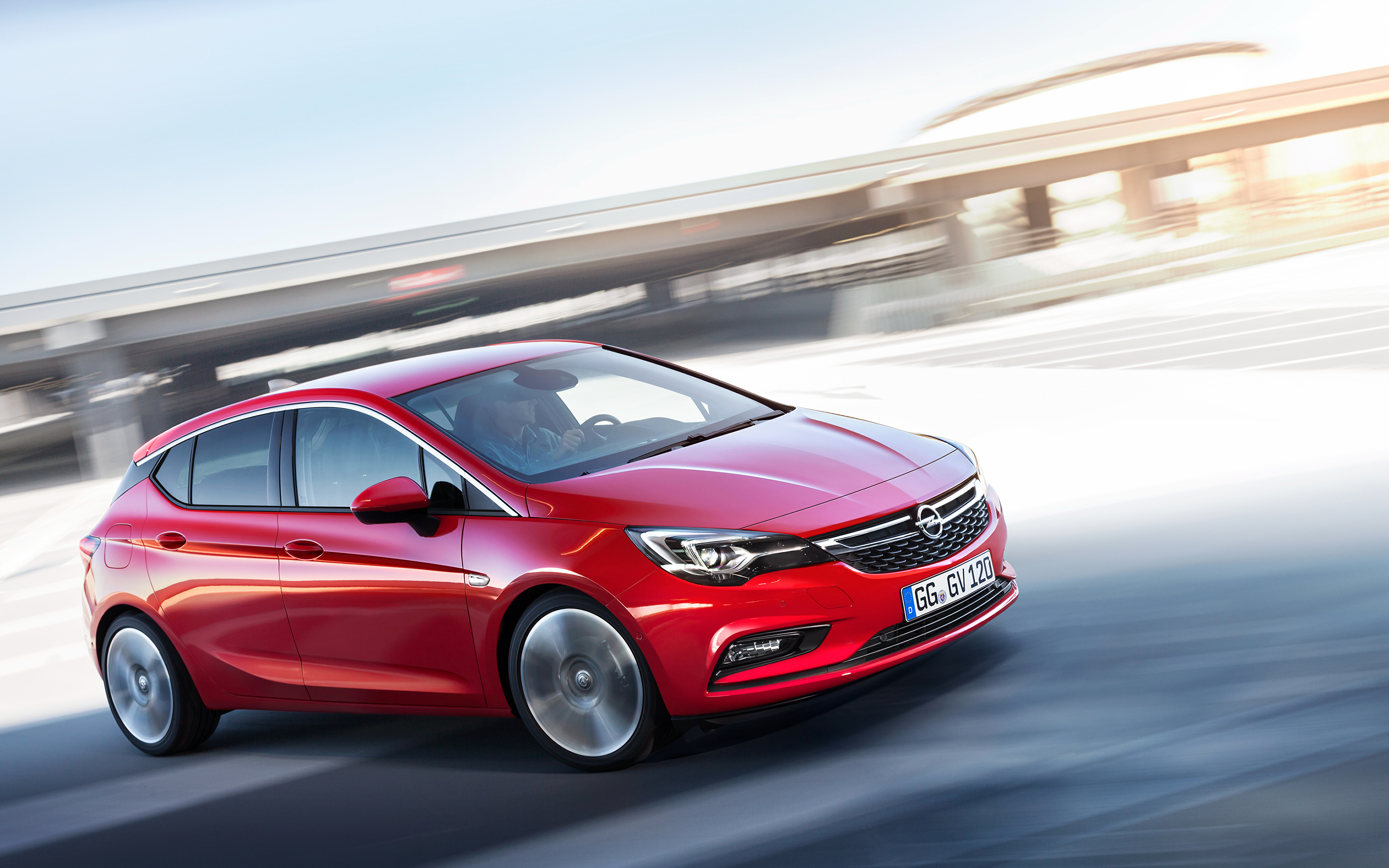 Фото Опель 2015 Astra K красная едет машины 3840x2400