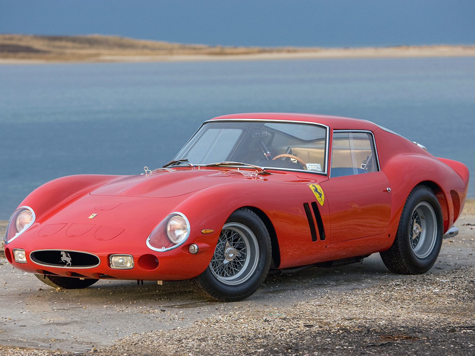 Фото Феррари 1962 250 GTO Scaglietti красные машины 1600x1200