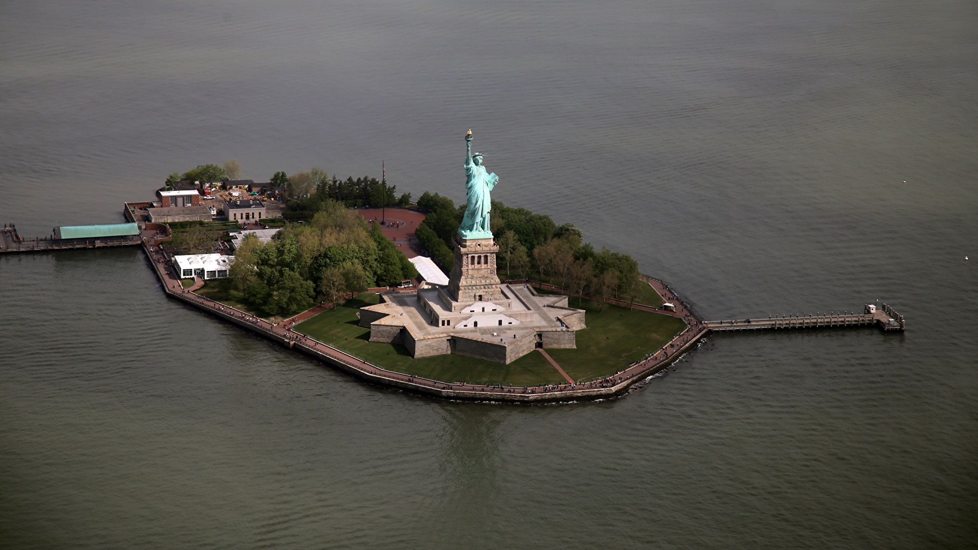 壁紙 19x1080 アメリカ合衆国 島 ニューヨーク 自由の女神像 上から 都市 ダウンロード 写真