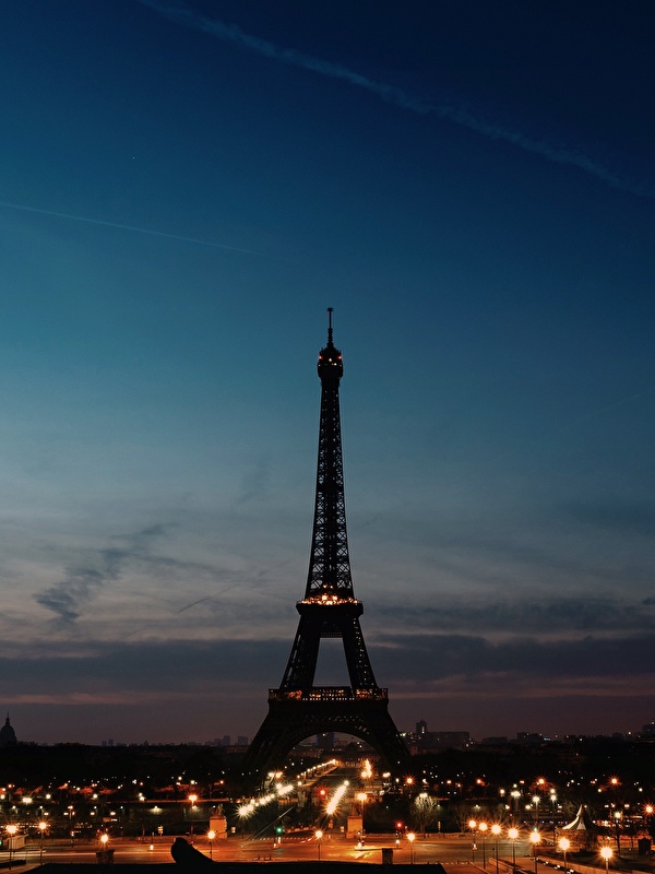 壁紙 600x800 空 フランス エッフェル塔 シルエット パリ 夜 都市 ダウンロード 写真