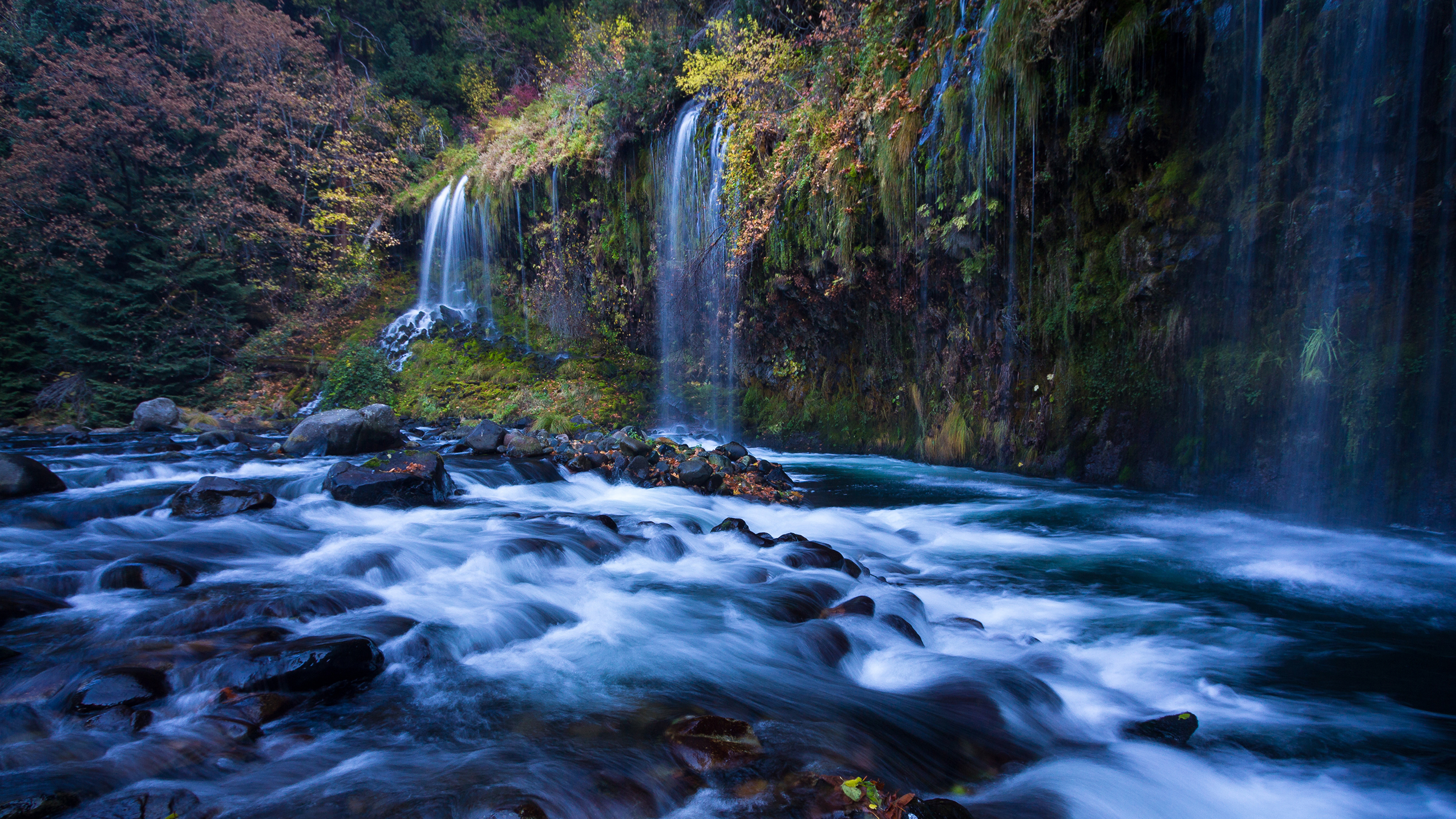 壁紙 3840x2160 アメリカ合衆国 川 滝 秋 Sacramento River カリフォルニア州 自然 ダウンロード 写真