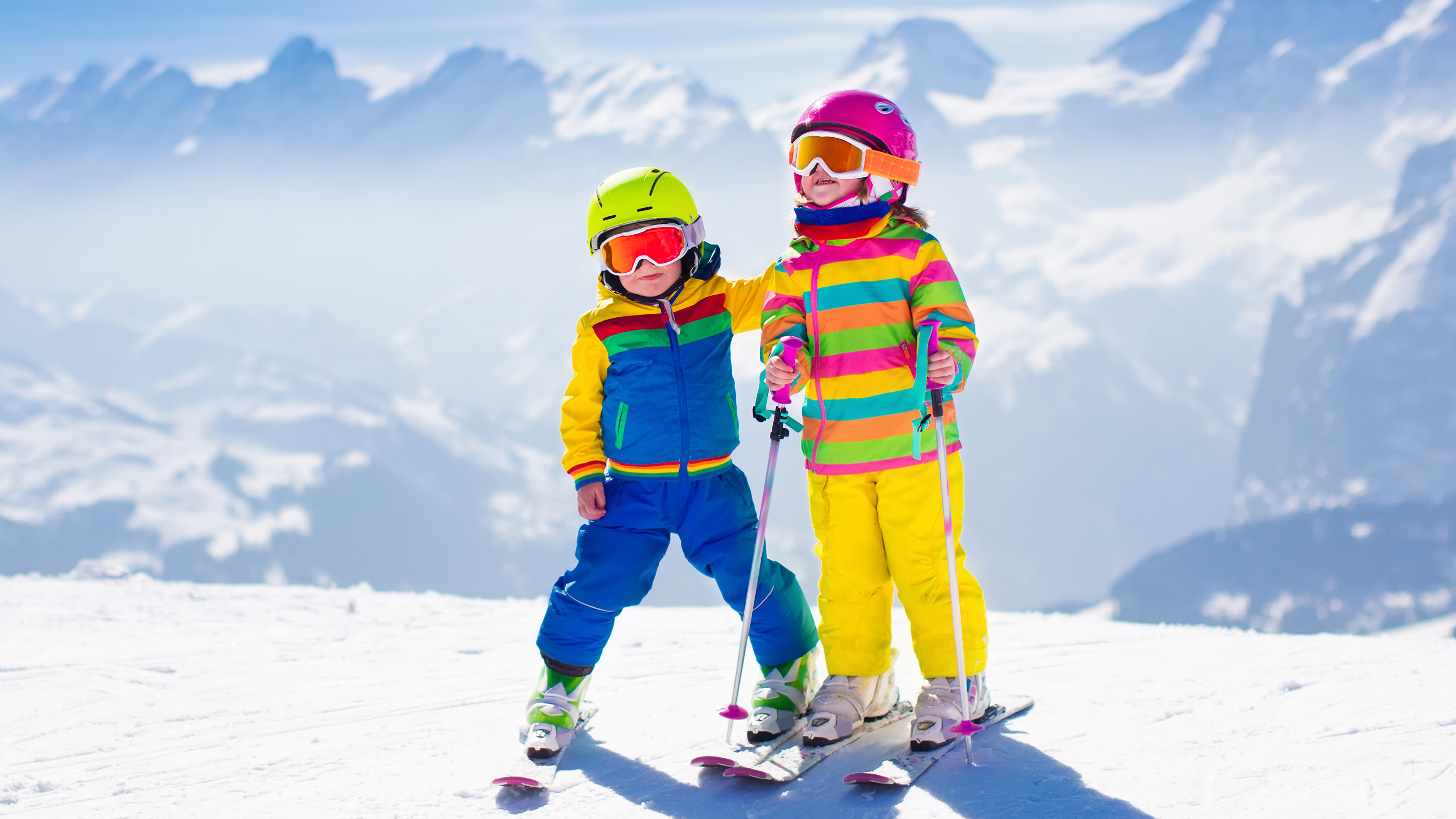 Fondos de Pantalla 3840x2160 Invierno Tabla de esquí Nieve Dos
