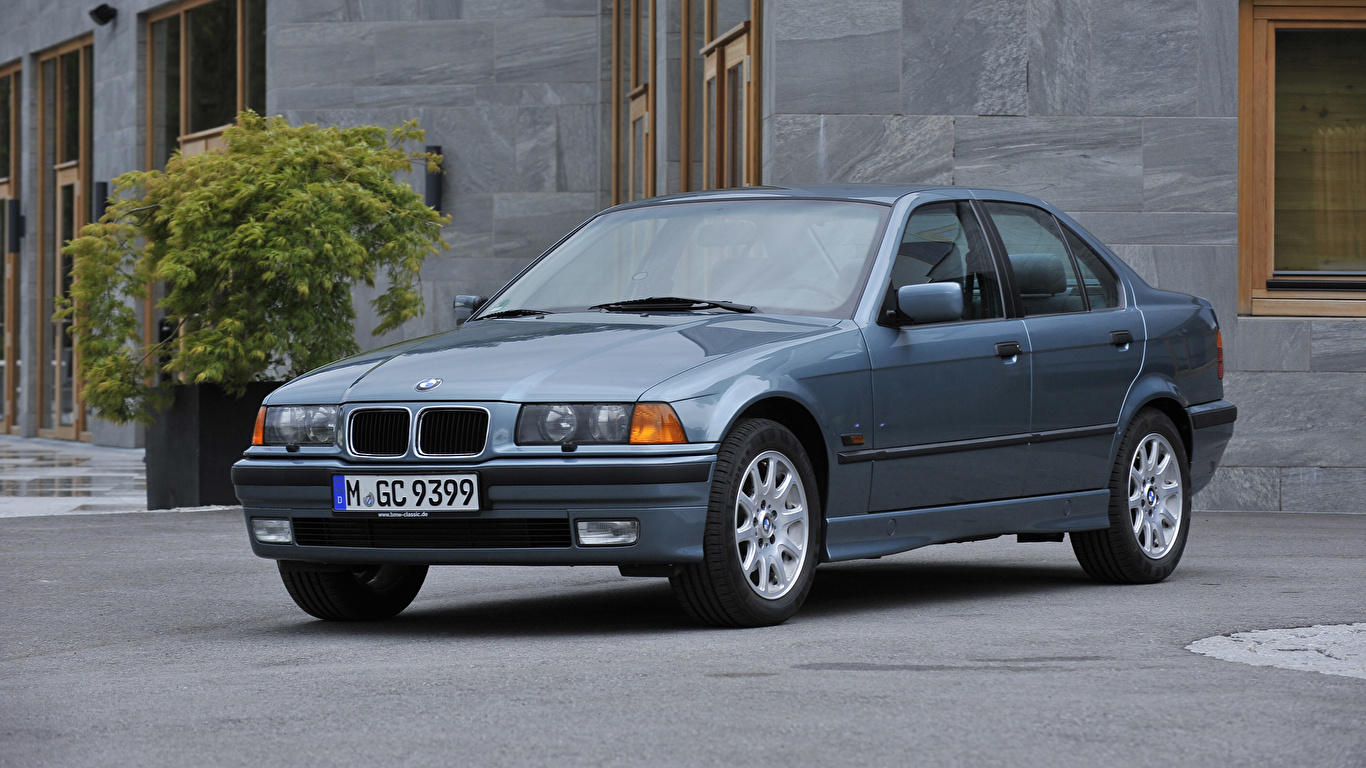 Картинка BMW 1995-98 323i Sedan Седан серые Металлик 1366x768