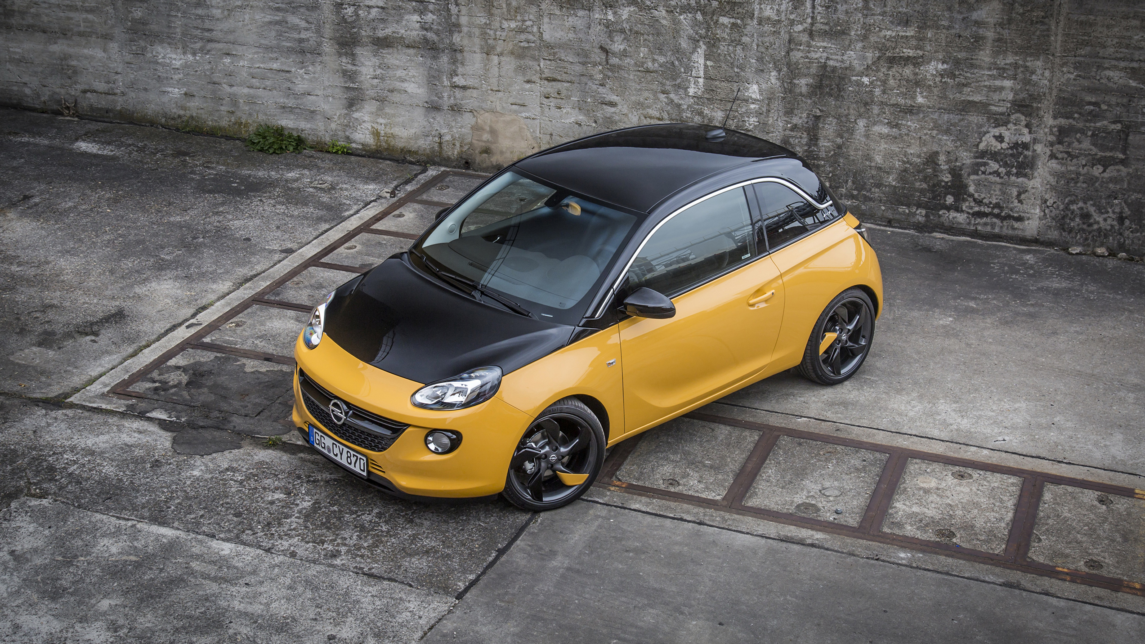 Фото Opel 2017 Adam Black Jack Желтый авто Металлик 3840x2160