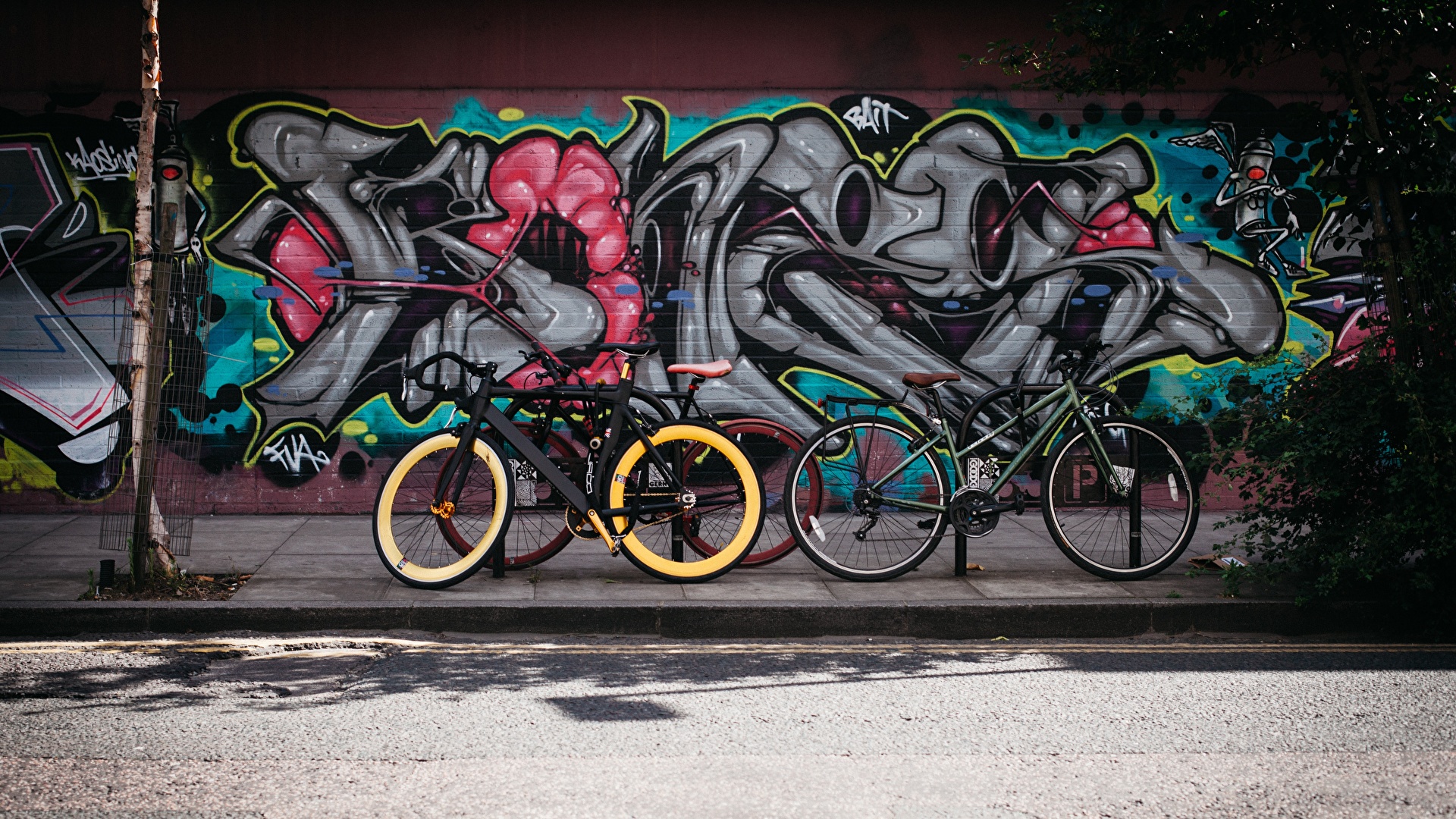 壁紙 19x1080 落書き 壁 ストリート 自転車 都市 ダウンロード 写真