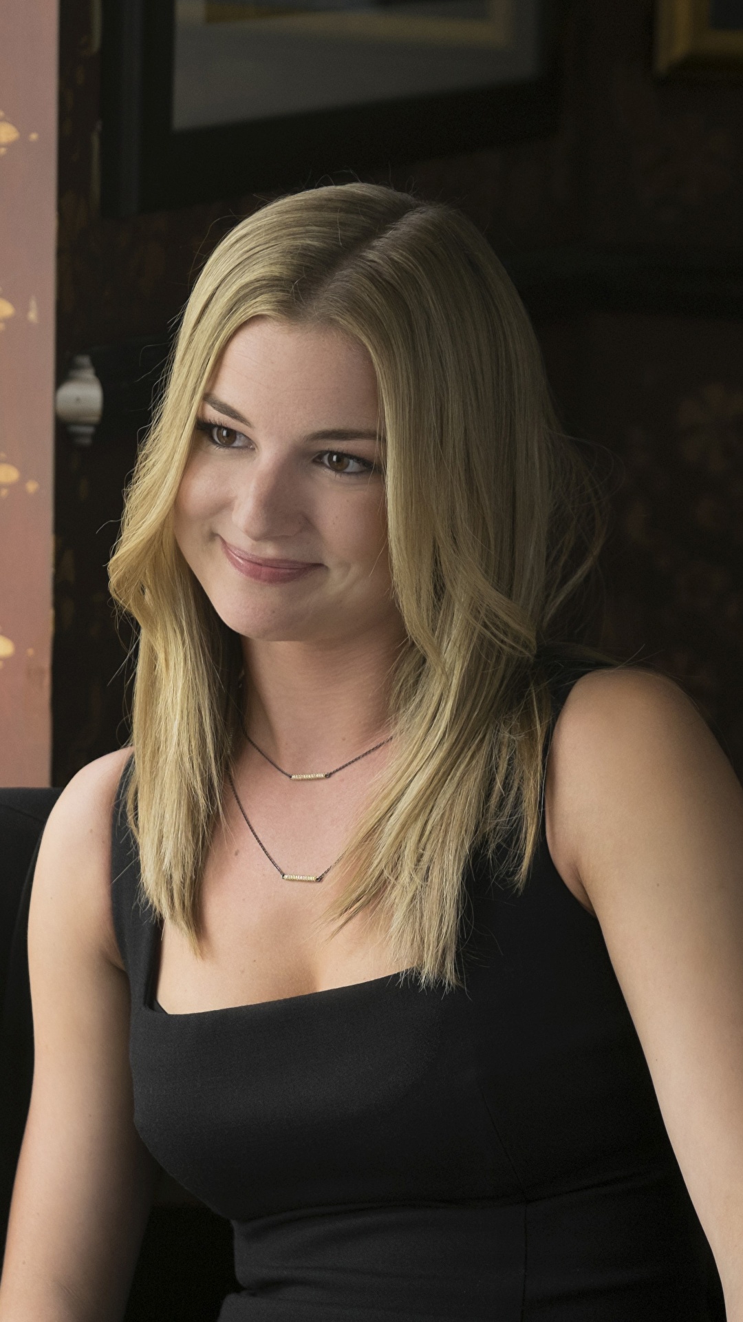 Картинки Emily VanCamp Первый мститель: Противостояние 1080x1920