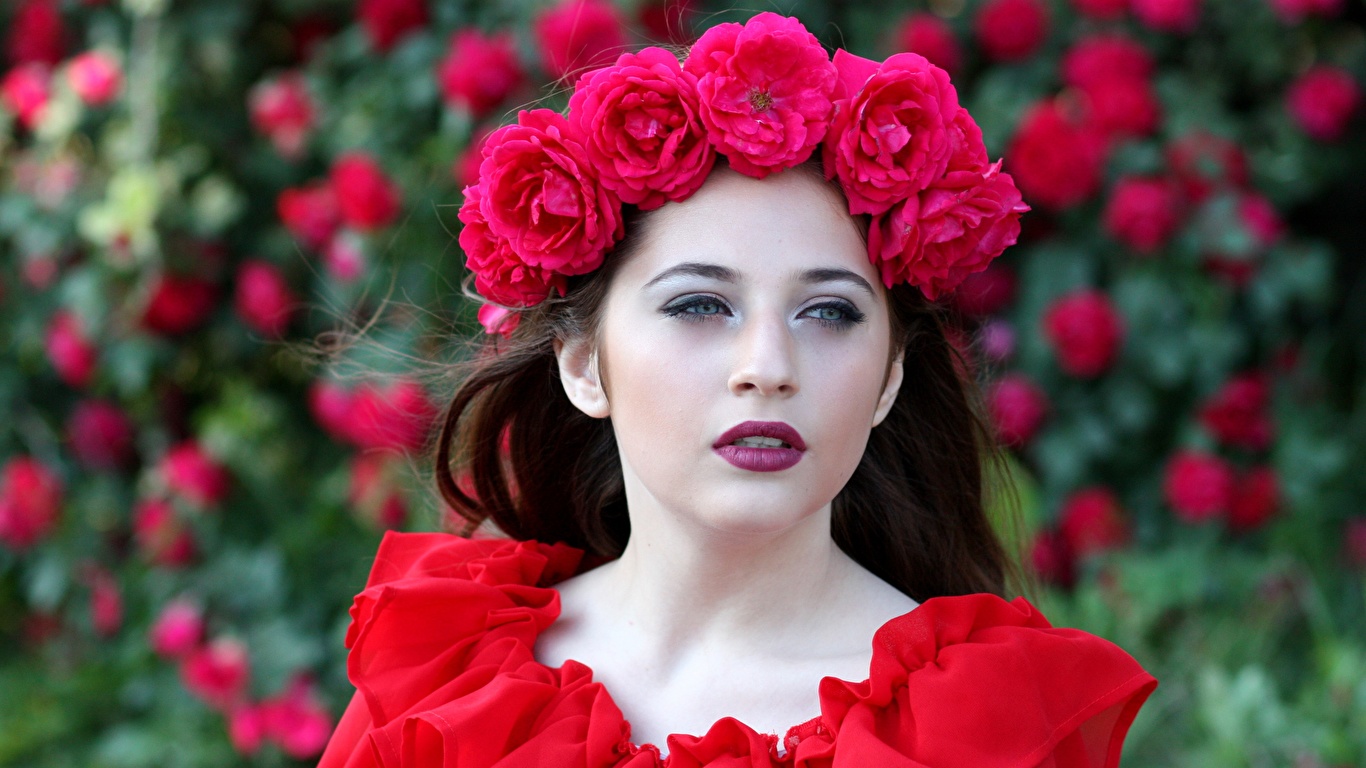 Image Red Roses Wreath young woman Glance 1366x768