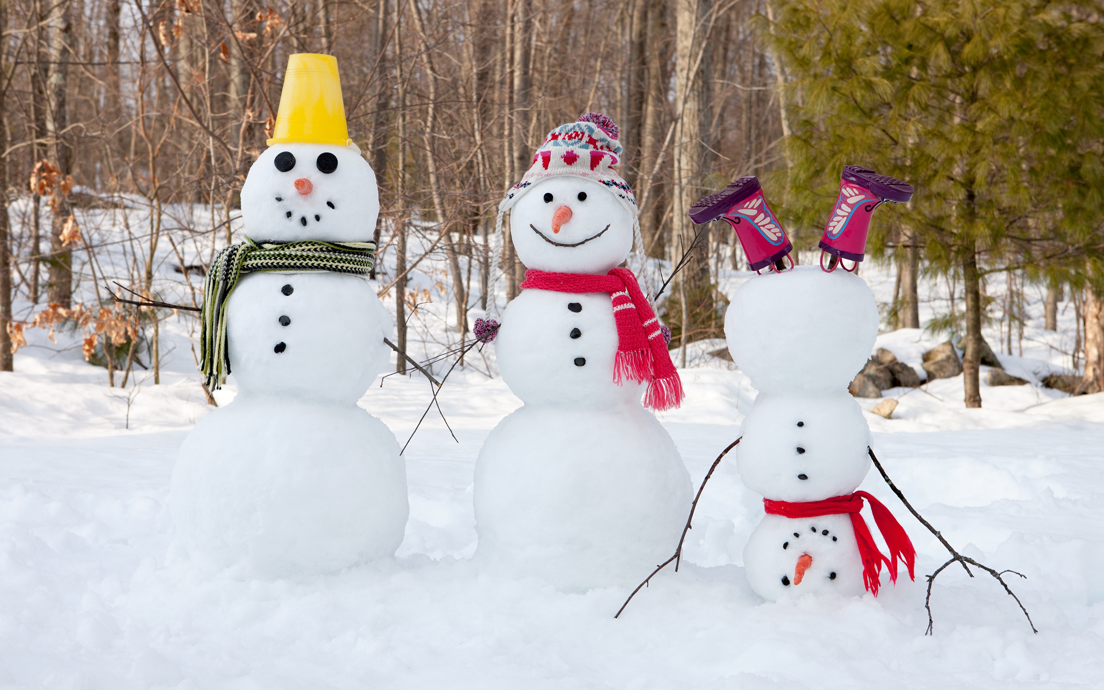 Photos New year Scarf Winter hat Snow Snowman Three 3 3840x2400 Christmas Snowmen