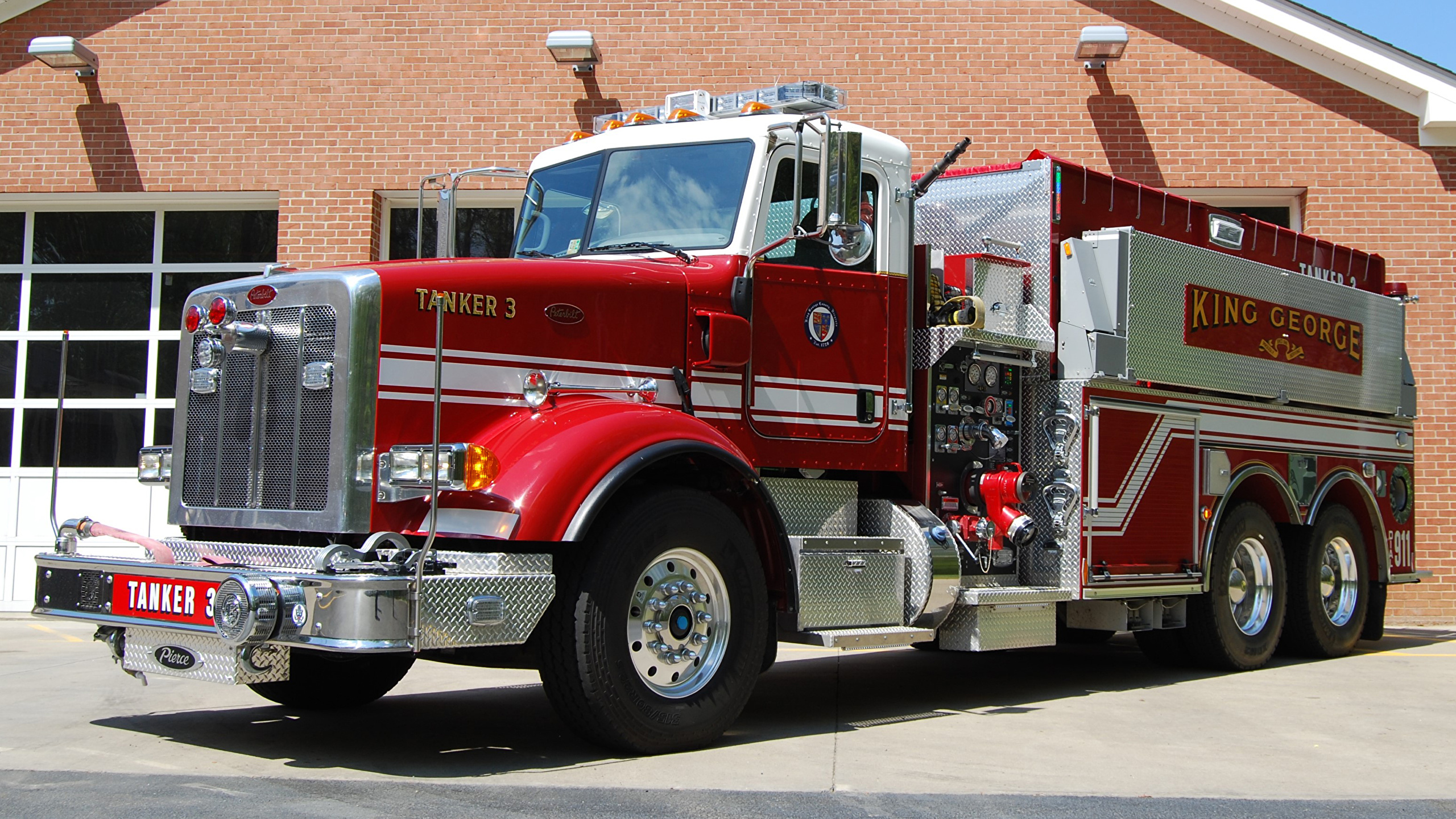 Photo Tuning Peterbilt Fire Engine 367 Pierce Custom 2560x1440