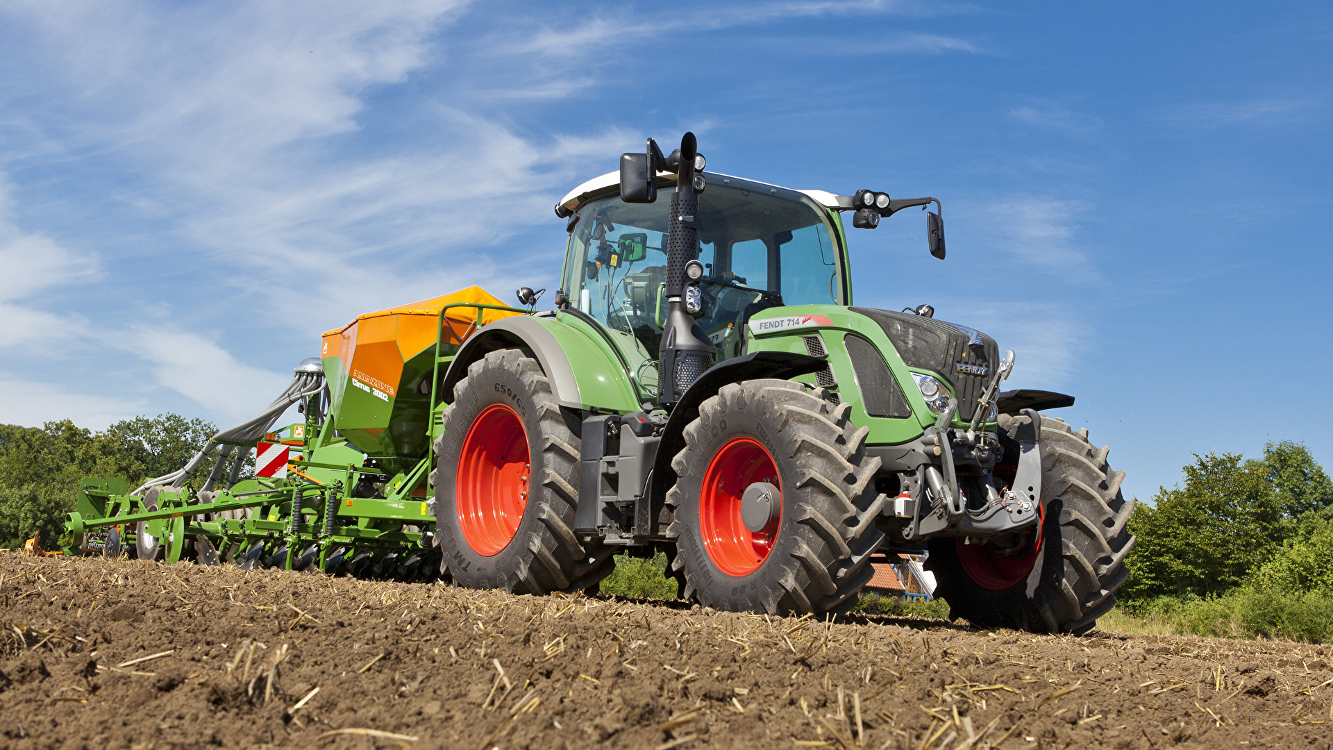 Fendt - With this wall calendar 2018 boring agricultural... | Facebook