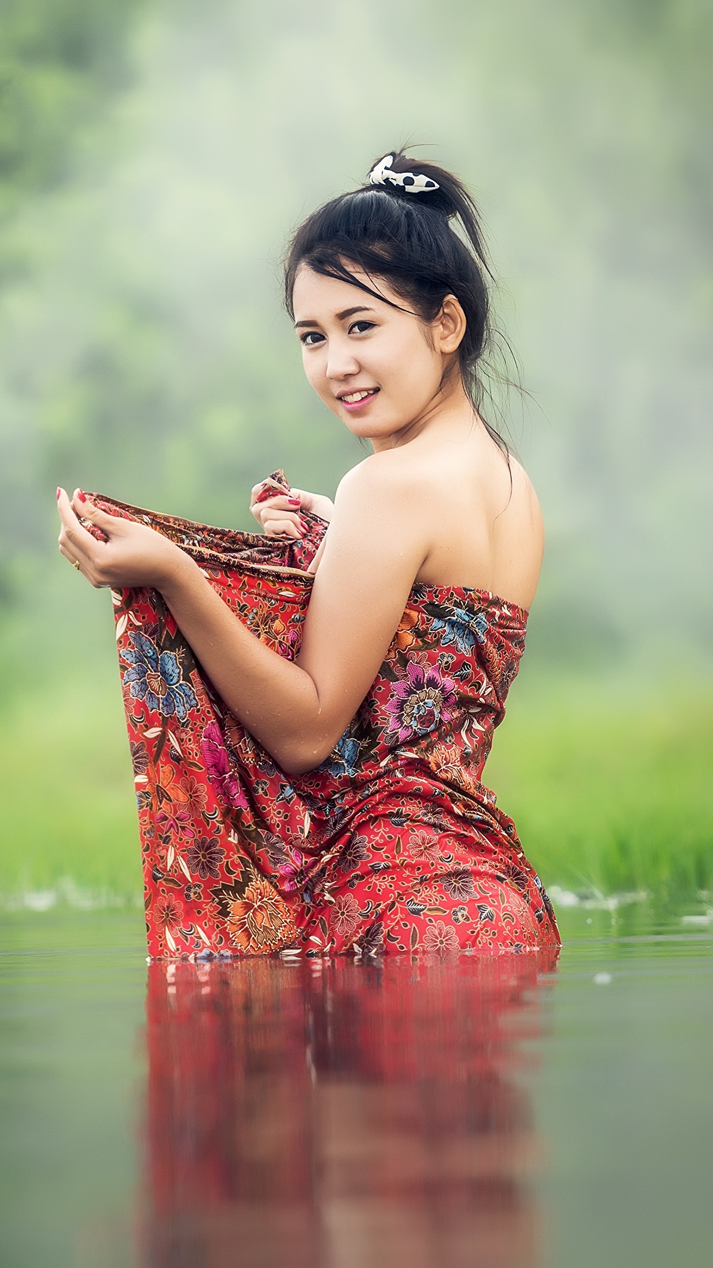 Gadis telanjang. SITHANH Вьетнамская актриса. Лаос девушки. Азиатки купаются. Индонезия женщины.