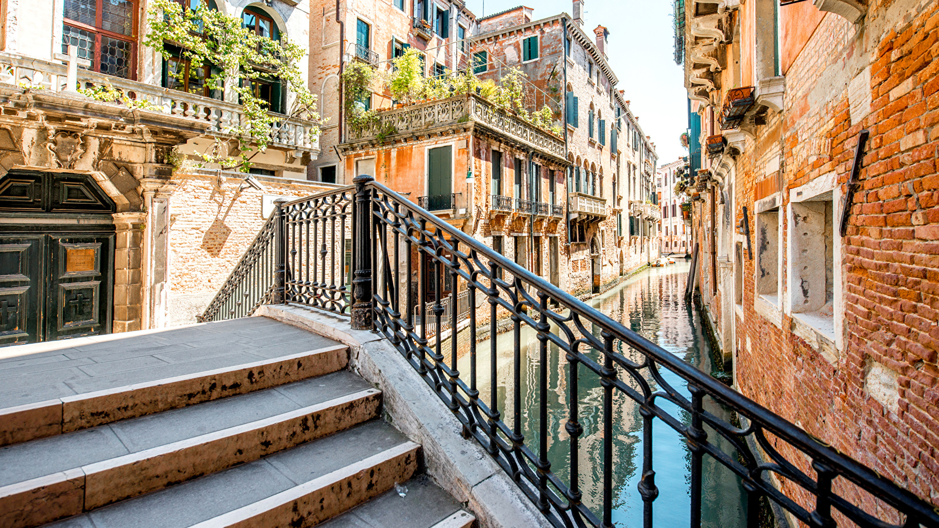 壁紙 1920x1080 イタリア 住宅 ヴェネツィア 運河 階段 都市 ダウンロード 写真