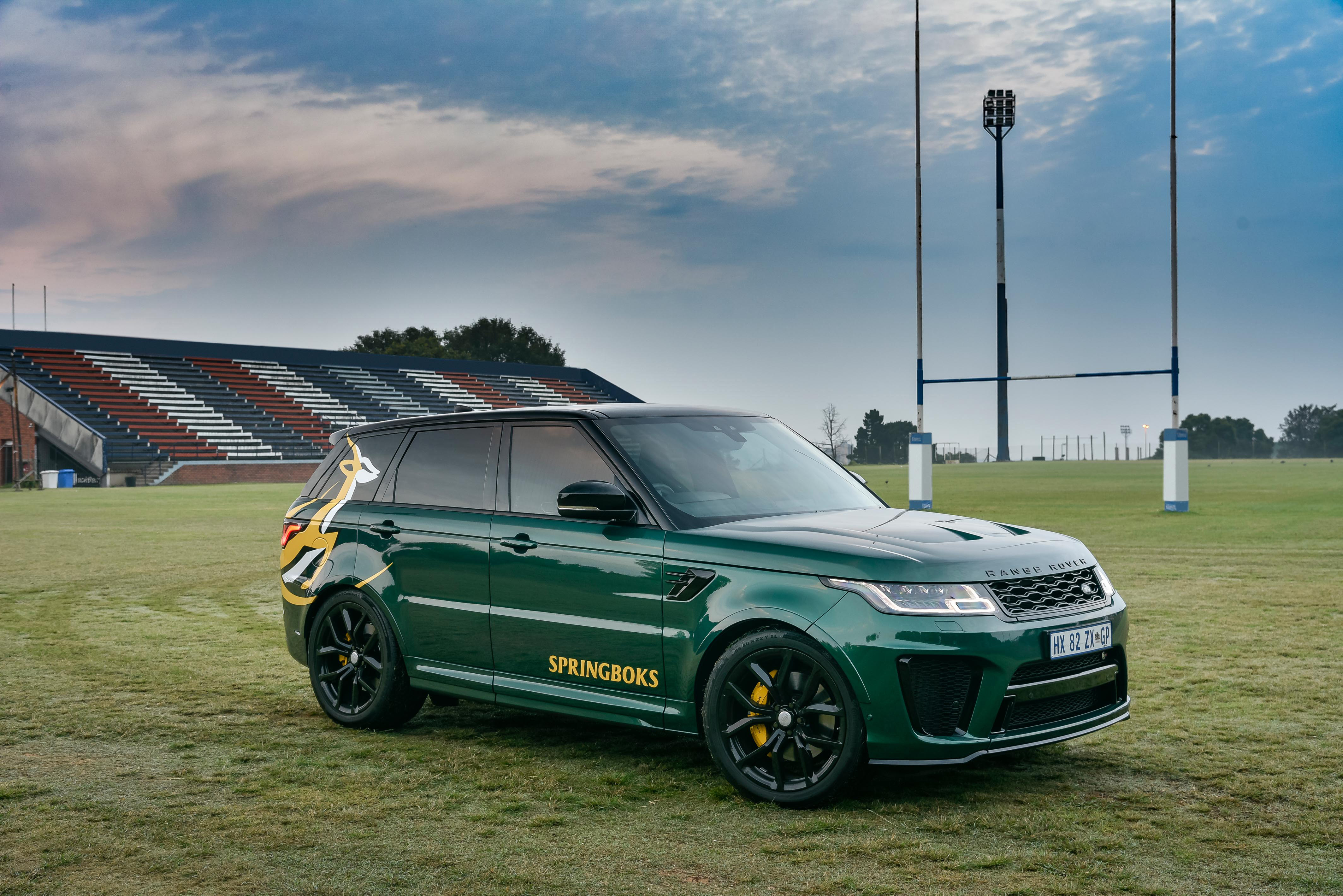 Tuning sports. Ленд Ровер SVR 2019. Ленд Ровер Рендж Ровер спорт 2019. Land Rover range Rover Sport SVR. Land Rover range Rover Sport Tuning.