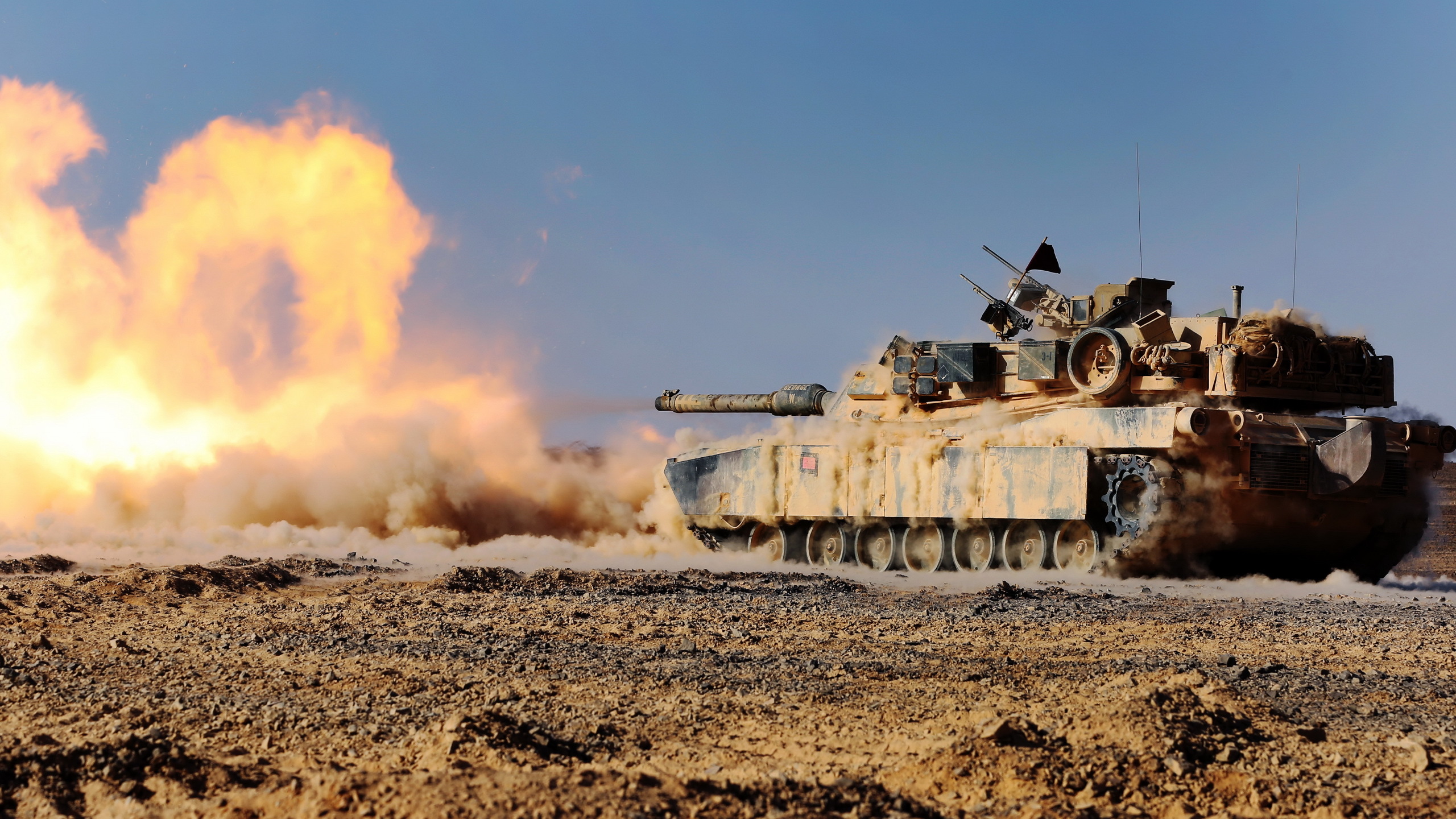 Fonds d'ecran 2560x1440 Tank M1 Abrams M1A1 Coup de canon Américain