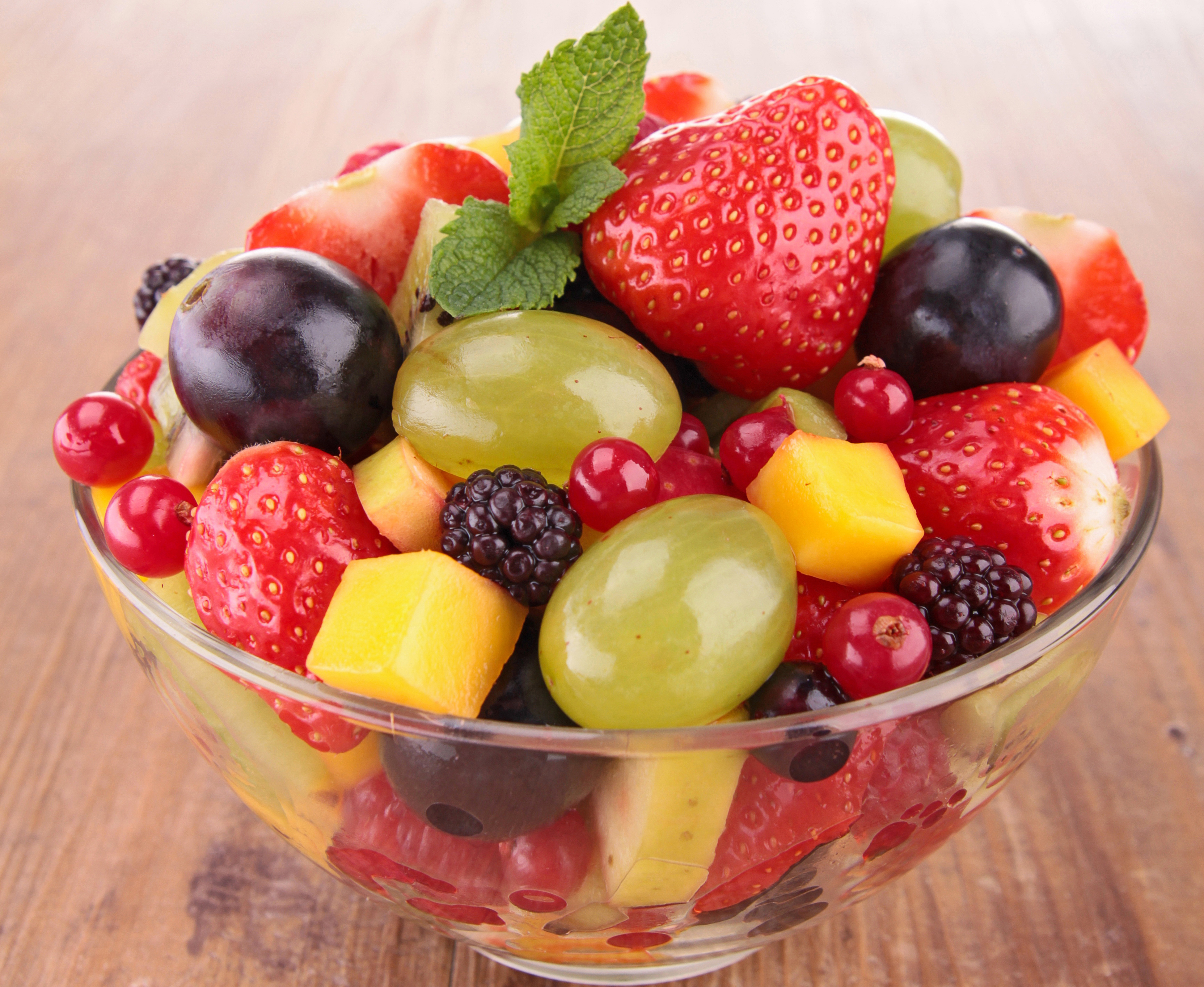 Ингредиенты фруктовые. Фрукты и ягоды. Фруктовые Десерты. Красивые фрукты. Фруктовый салат.