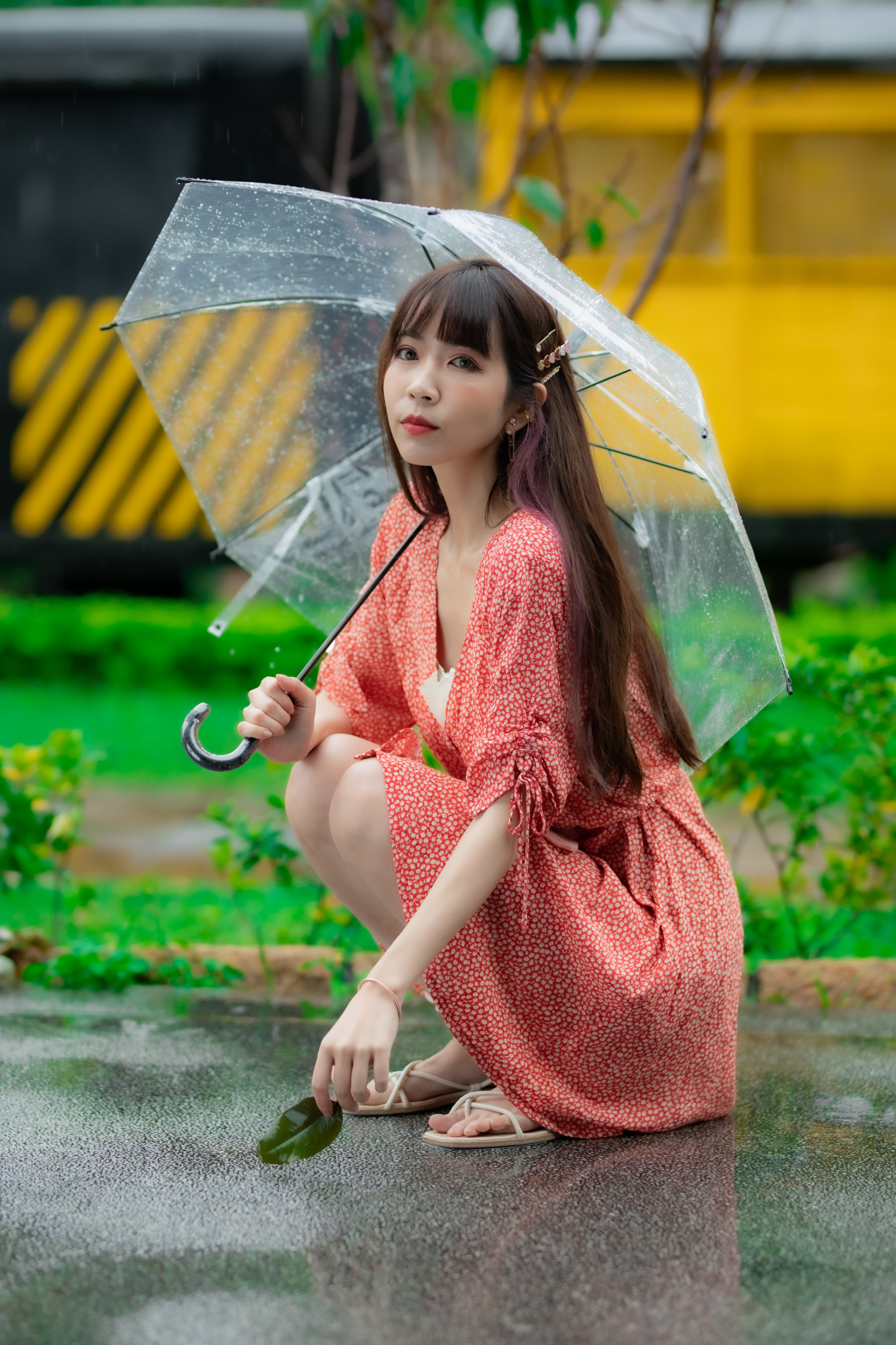 Umbrella dress. Китаянка с зонтиком. Азиатская девушка с зонтиком. Платье зонтик. Позируем с зонтиком.