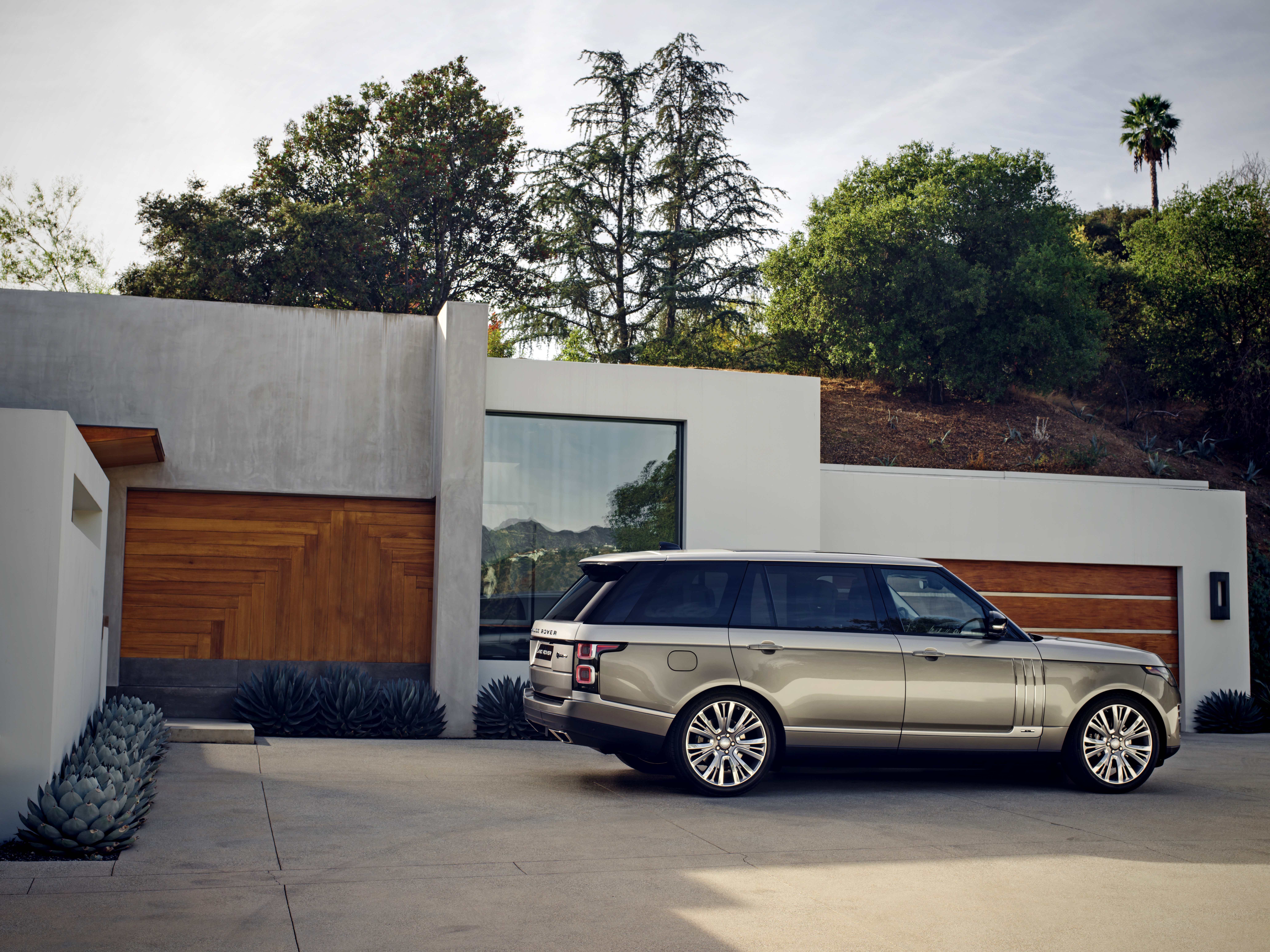 Wallpaper Range Rover SV Autobiography Side Cars 8256x6192