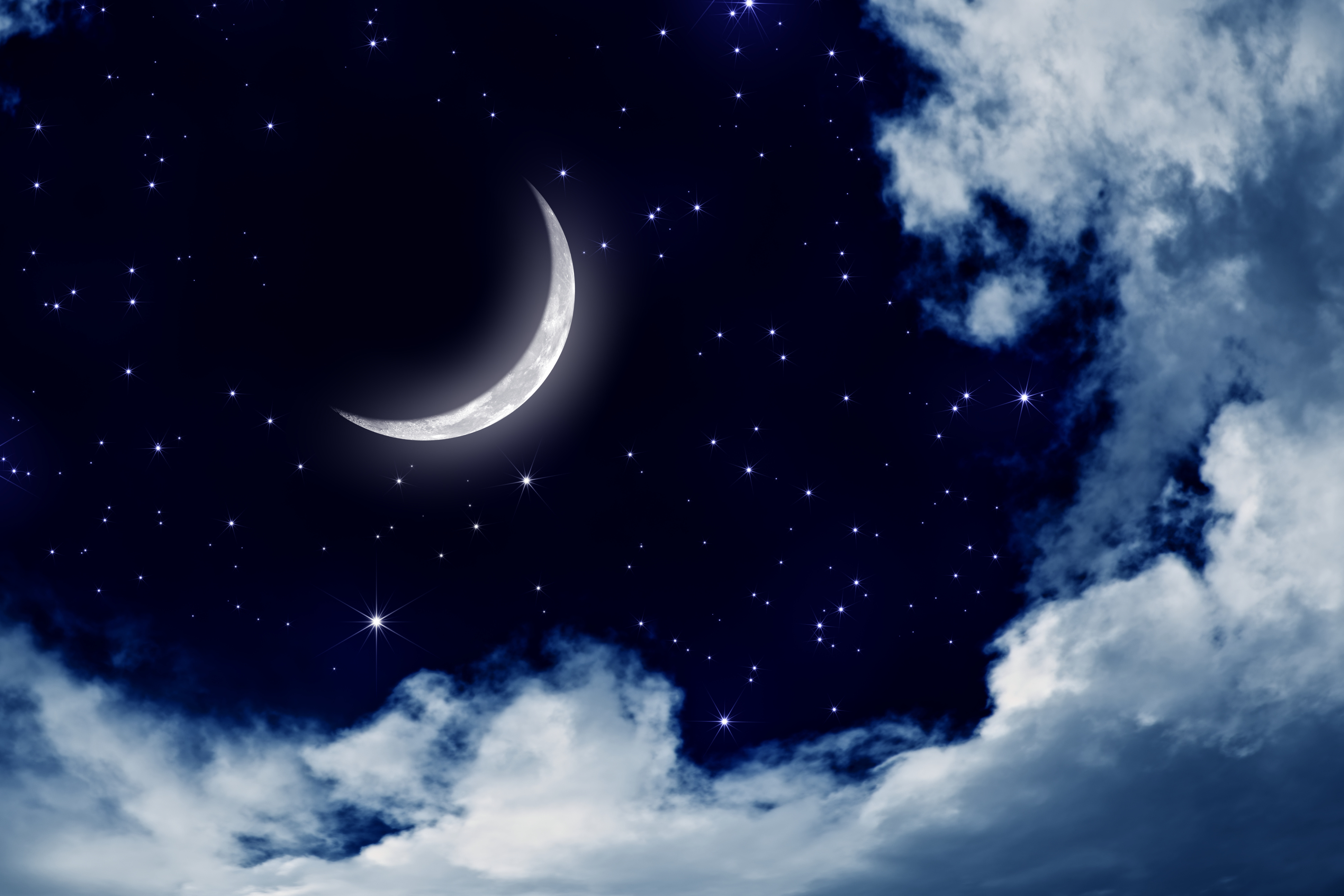 Звездное небо месяц. Луна и звезды. Лунное небо. Ночь Луна звезды. Звездное небо с луной.