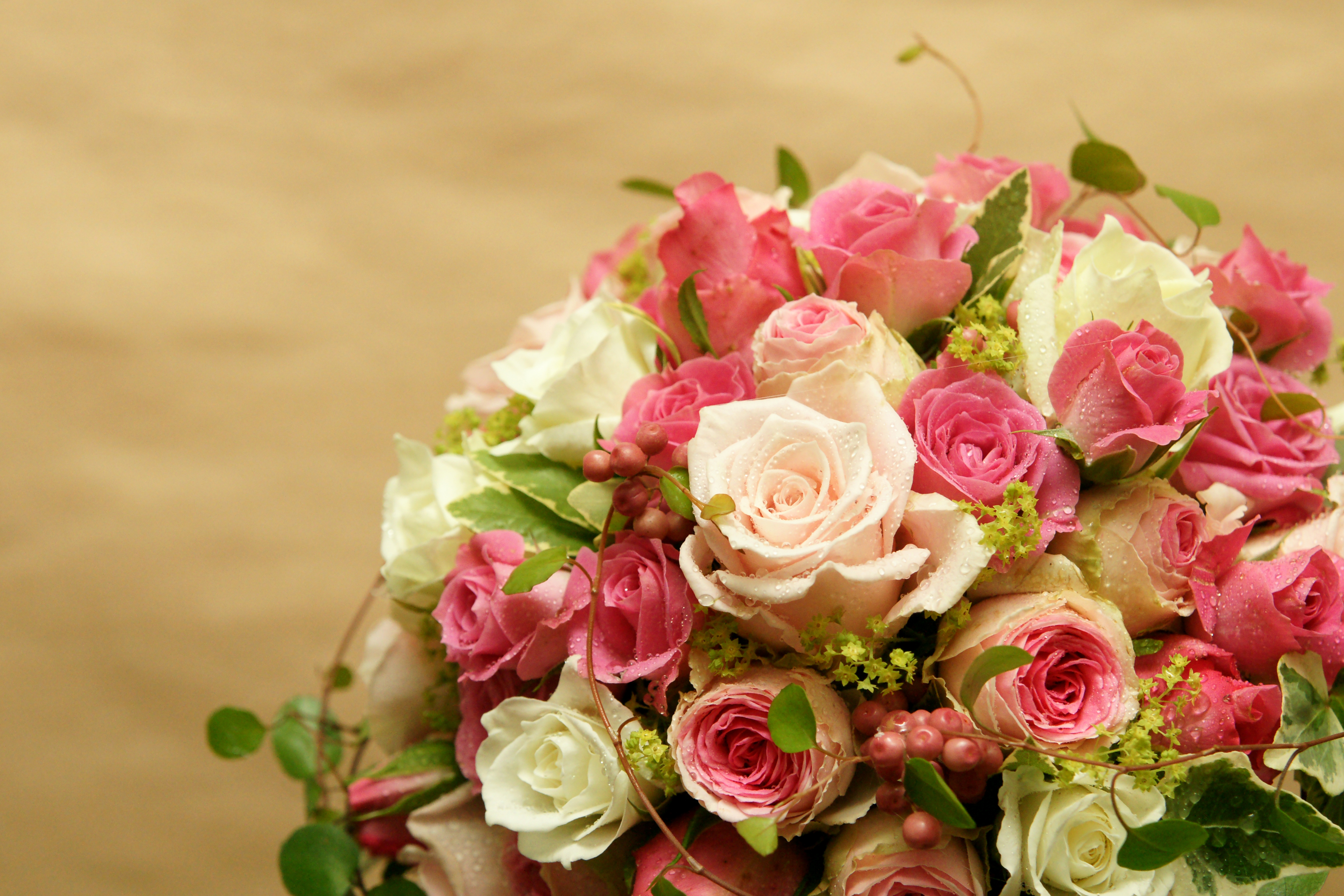 Цвет с днем рождения фото. Букет шикарный. Букет роз. Красивый букет роз. Роскошный букет цветов.